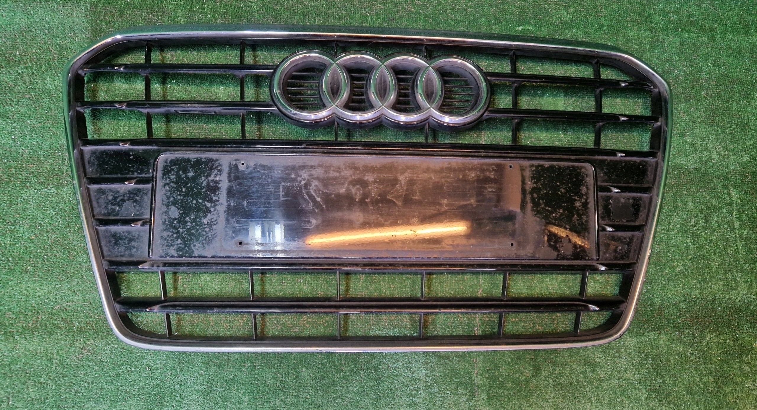 Kühlergrill Audi A5 8T FRONTGRILL 8T0853651G Kühlergitter