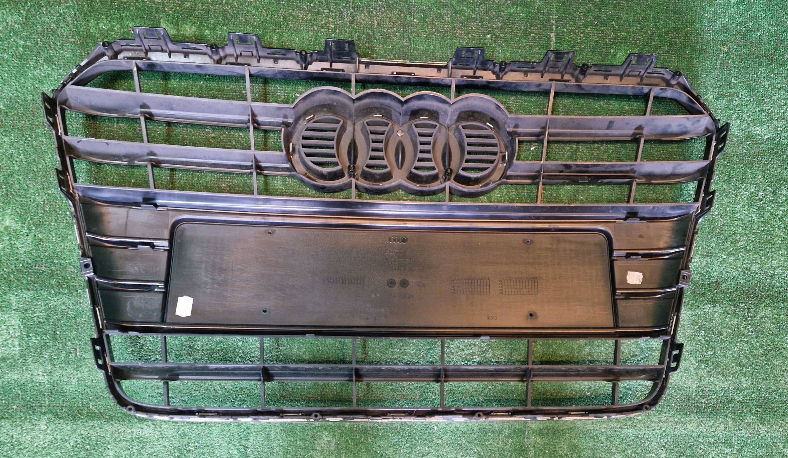 Kühlergrill Audi A5 8T FRONTGRILL 8T0853651G Kühlergitter