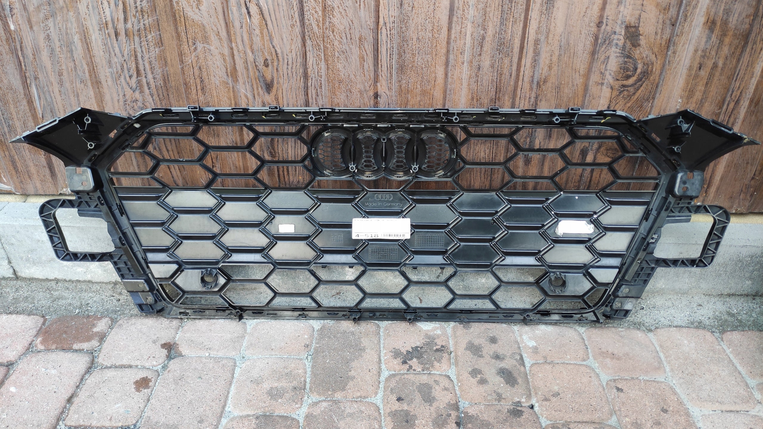 Kühlergrill Audi A5 8W FRONTGRILL 8W6853651BL Kühlergitter