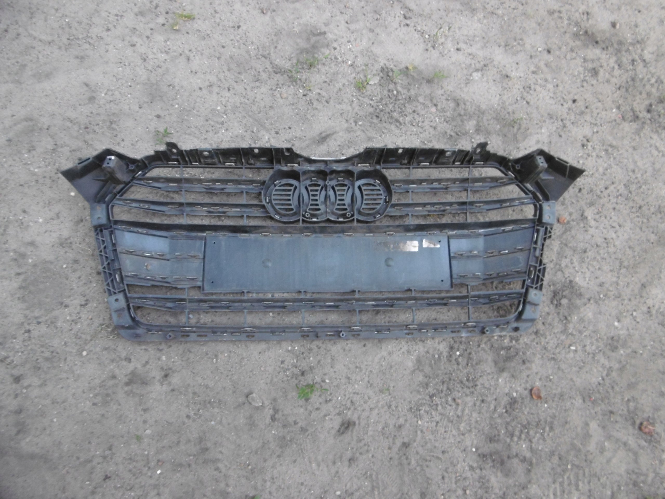 Kühlergrill Audi A5 F5 FRONTGRILL 8W6853651R8 Kühlergitter