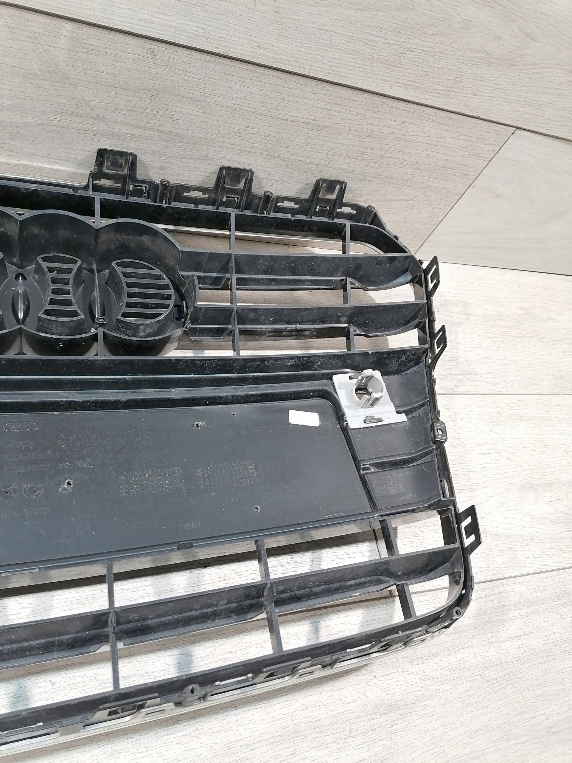 Kühlergrill Audi A5 FRONTGRILL 8T0853651G Kühlergitter