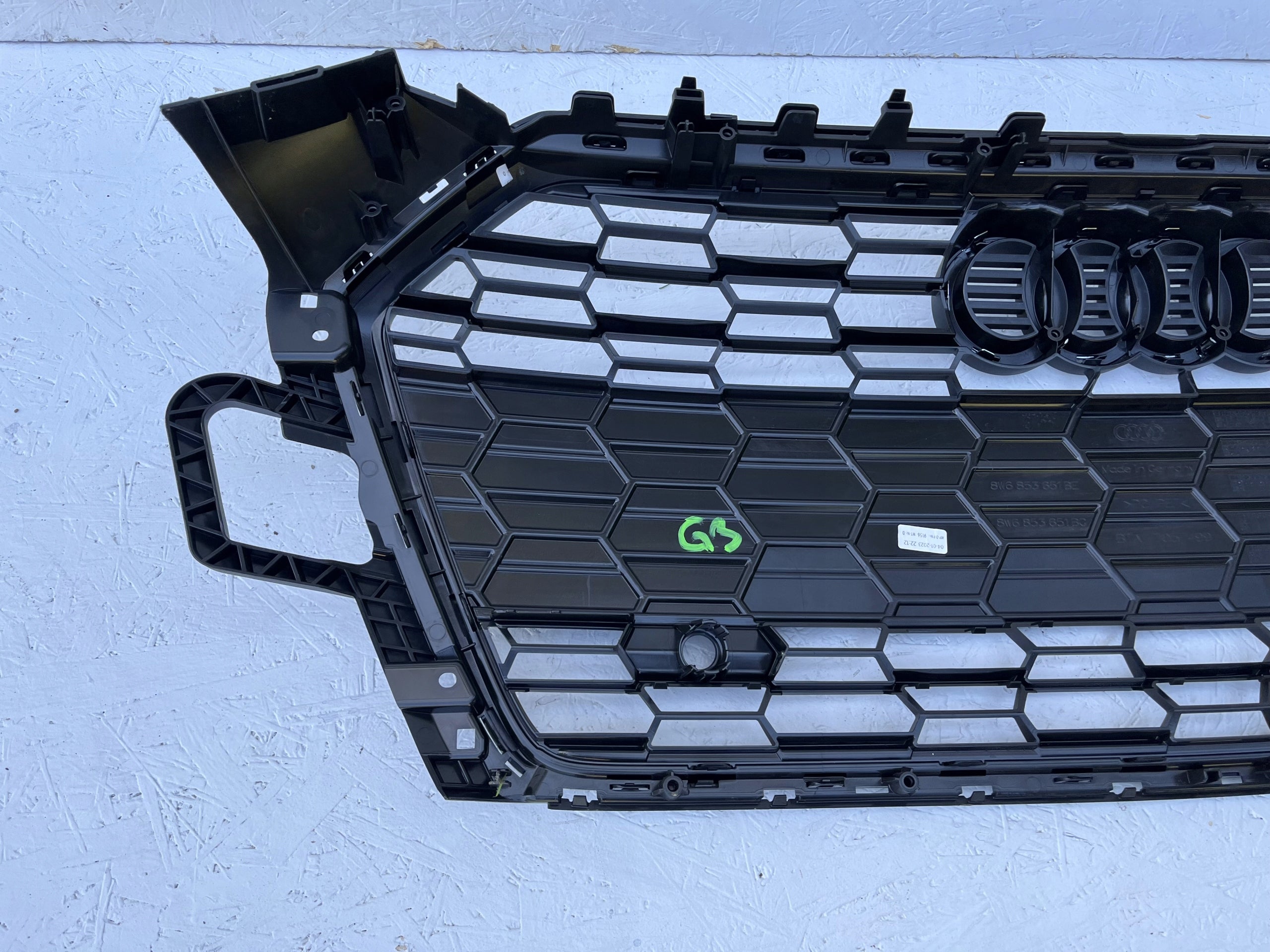 Kühlergrill Audi A5 8W6 FRONTGRILL 8W6853651BG Kühlergitter