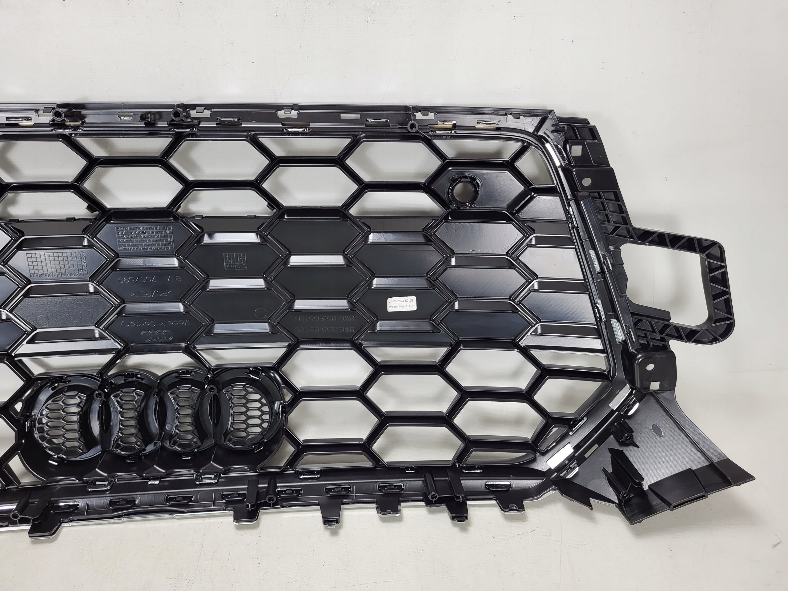 Kühlergrill Audi A5 FRONTGRILL 8W68536518W Kühlergitter