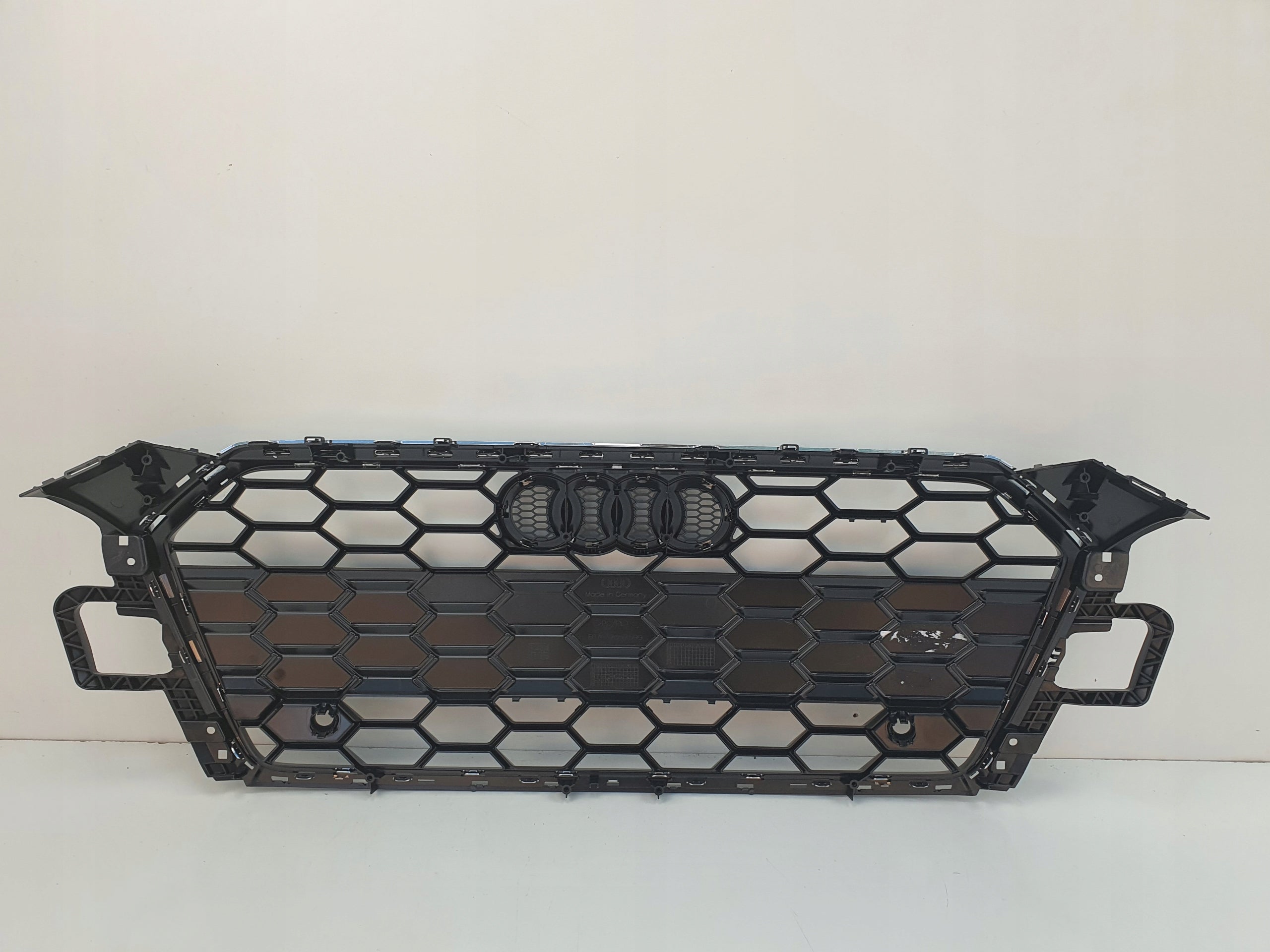 Kühlergrill Audi A5 FRONTGRILL 8W6853651BL Kühlergitter