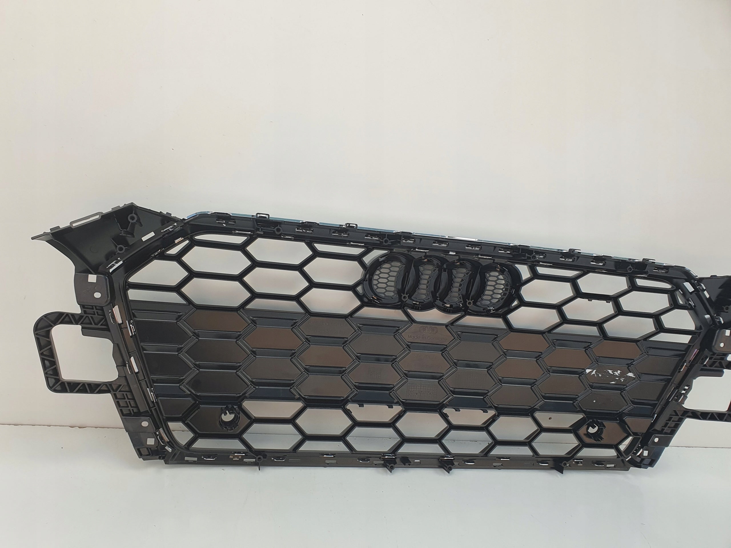 Kühlergrill Audi A5 FRONTGRILL 8W6853651BL Kühlergitter