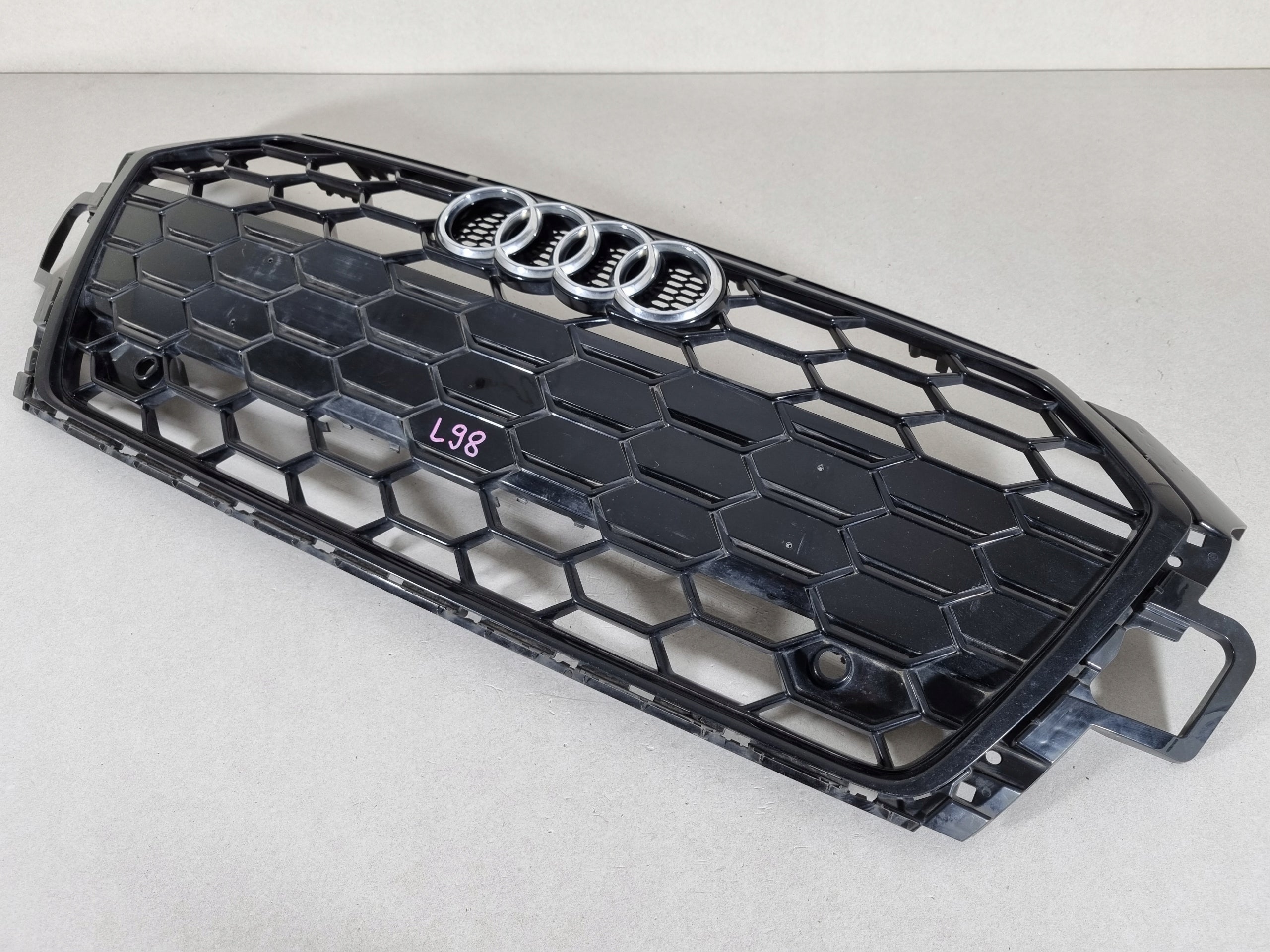 Kühlergrill Audi A5 8W6 FRONTGRILL 8W6853651BL Kühlergitter