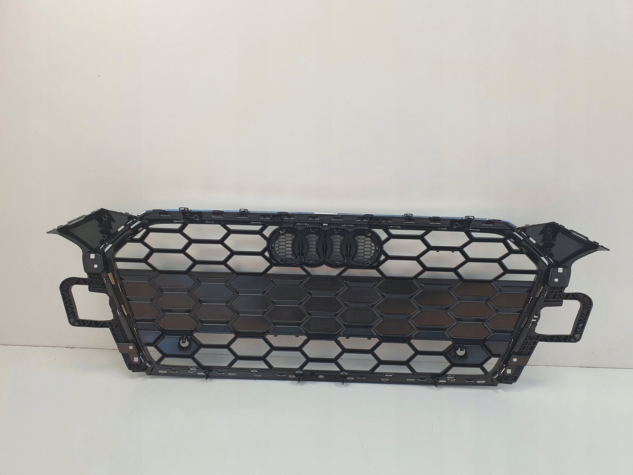 Kühlergrill Audi A5 FRONTGRILL 8W6853651BL Kühlergitter