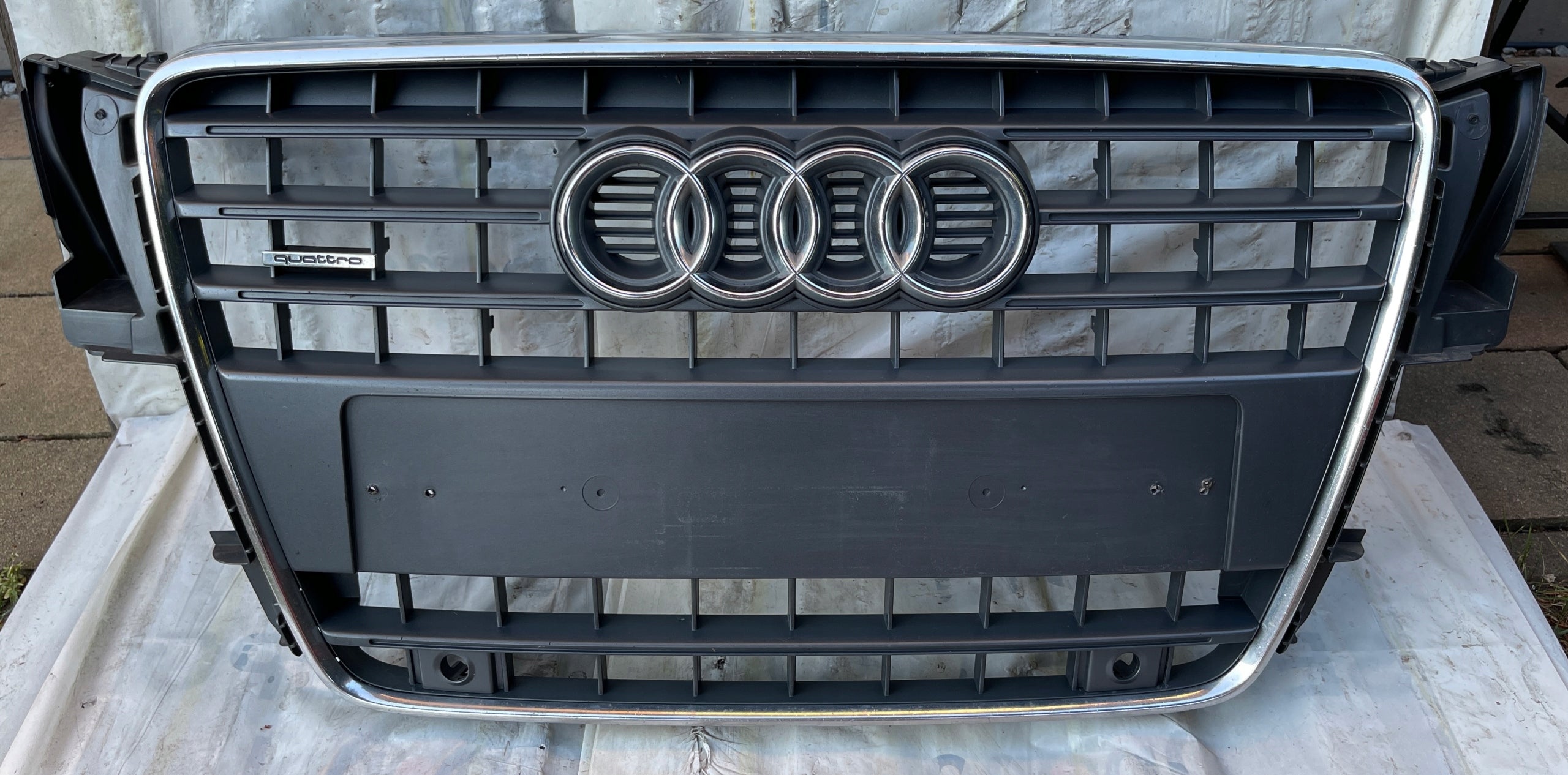  Kühlergrill Audi A5 8T FRONTGRILL 8T0853651E0 Kühlergitter product image