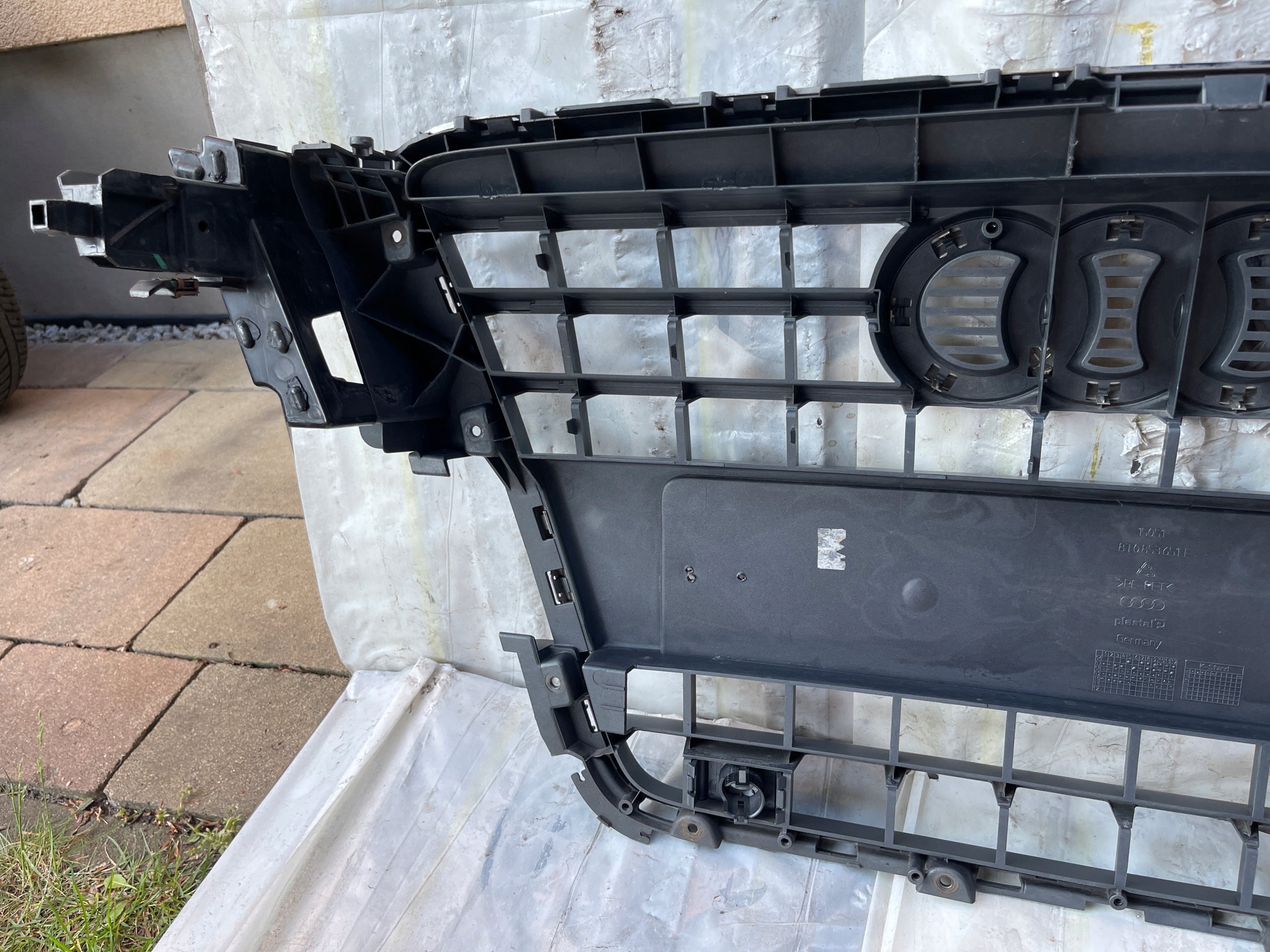 Kühlergrill Audi A5 8T FRONTGRILL 8T0853651E0 Kühlergitter