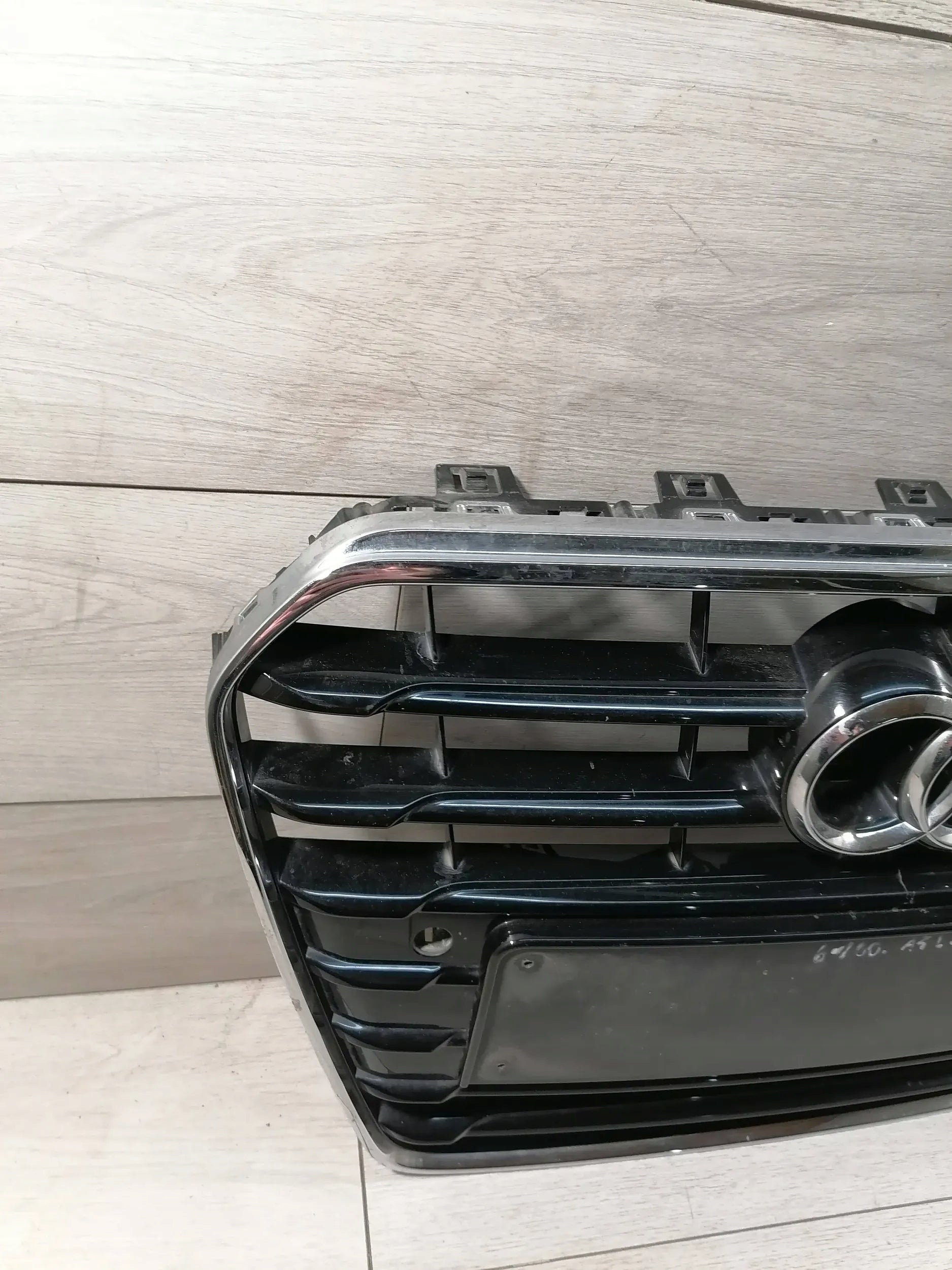 Kühlergrill Audi A5 FRONTGRILL 8T0853651HA Kühlergitter