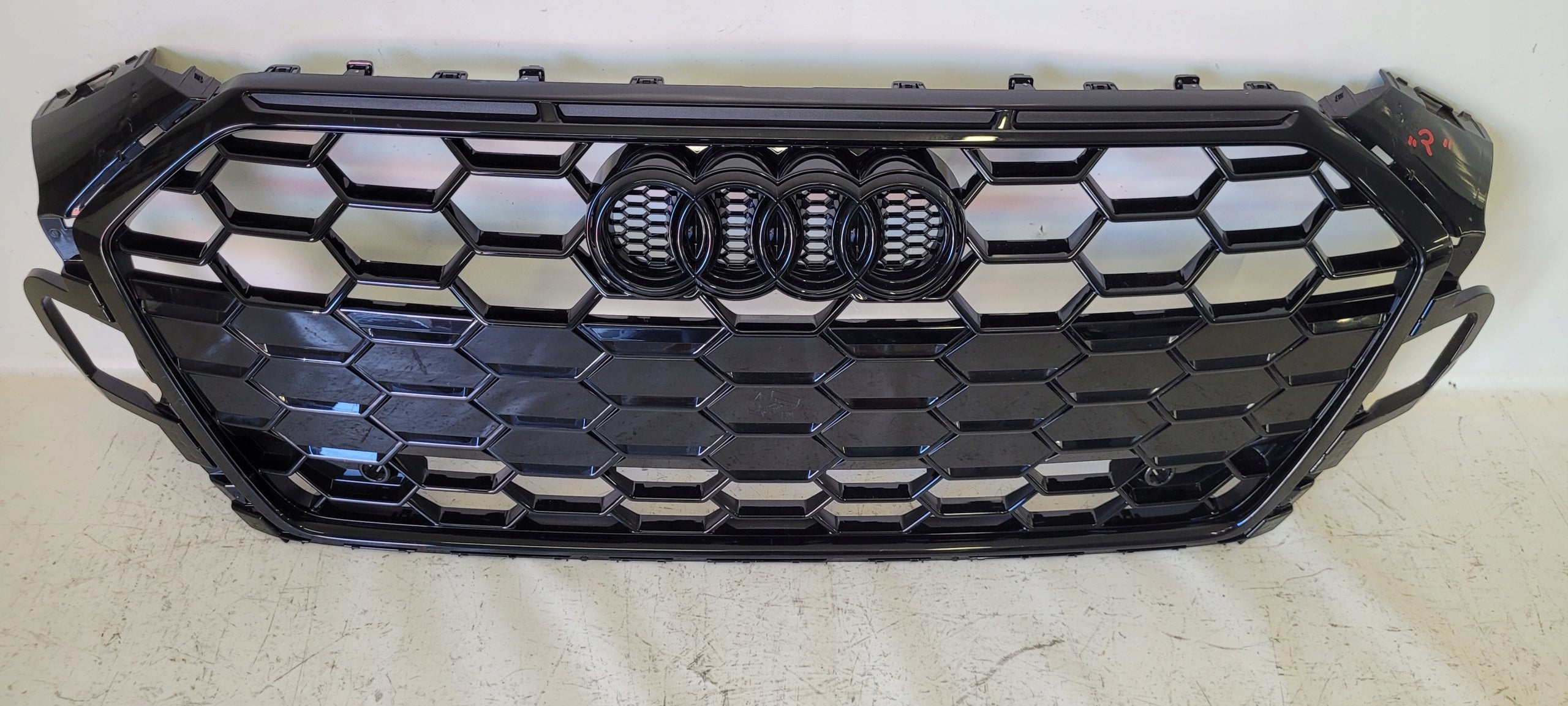 Kühlergrill Audi A5 8W6 FRONTGRILL Kühlergitter