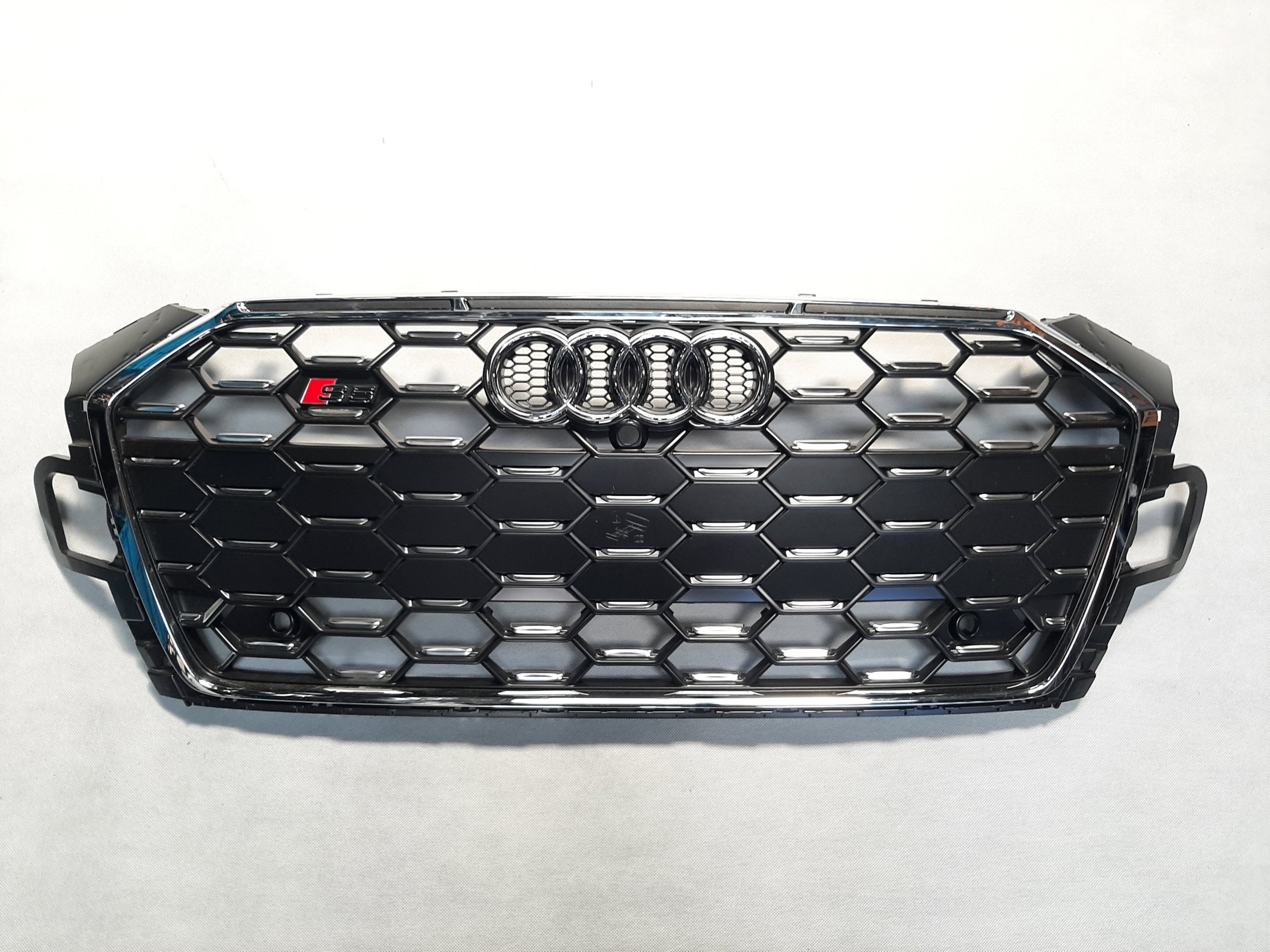 Kühlergrill Audi S5 AM A5 8W FRONTGRILL 8W6853651AU Kühlergitter