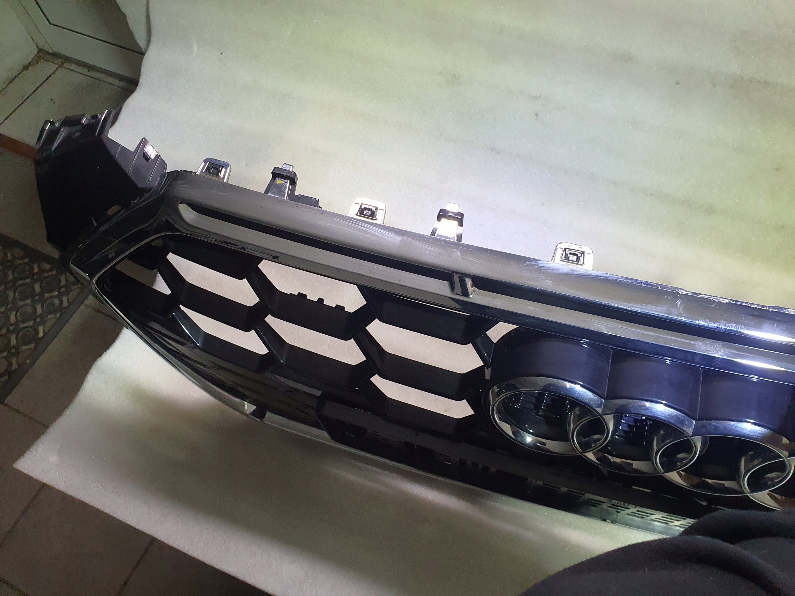 Kühlergrill Audi S5 A5 FRONTGRILL 8W6853651BL Kühlergitter