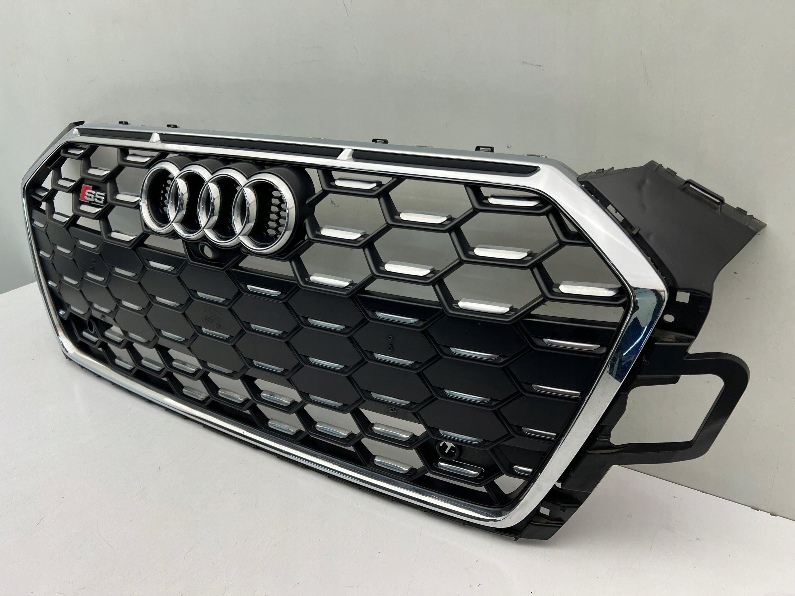 Kühlergrill Audi AM S5 A5 8W6 FRONTGRILL 8W6853651BQ Kühlergitter