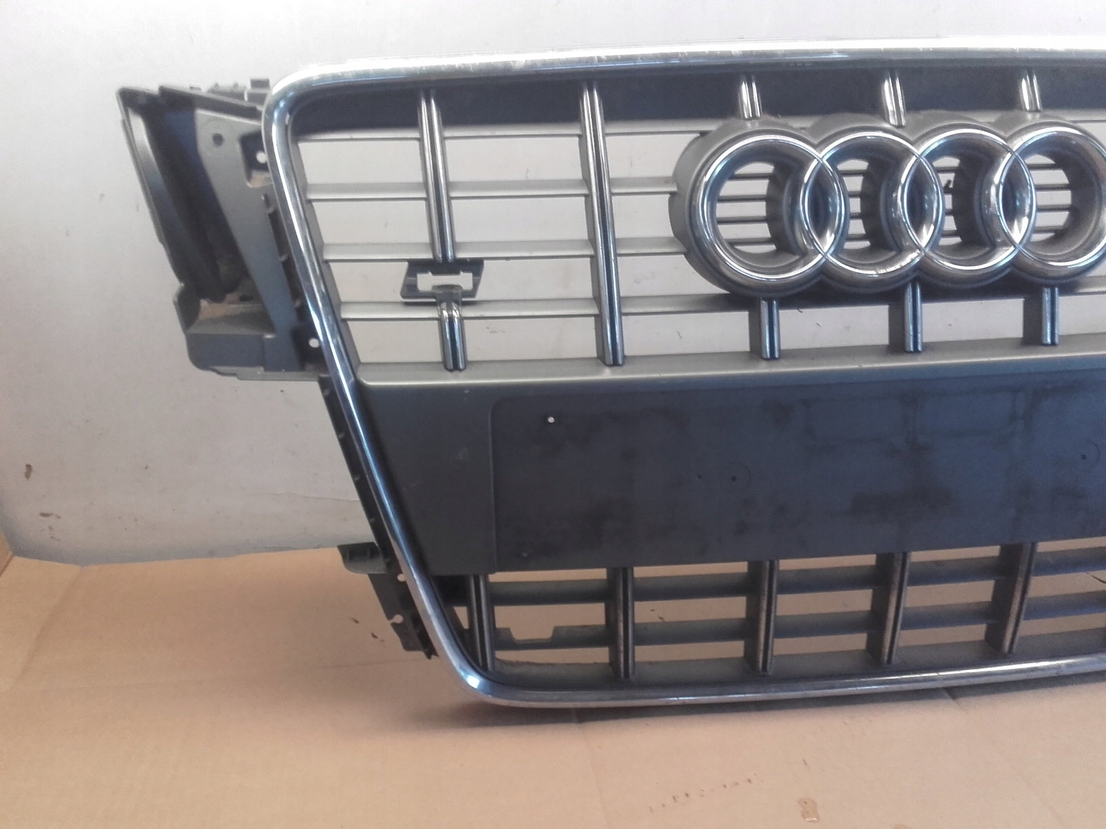 Kühlergrill Audi S5 A5 FRONTGRILL 8T0853651FQ Kühlergitter