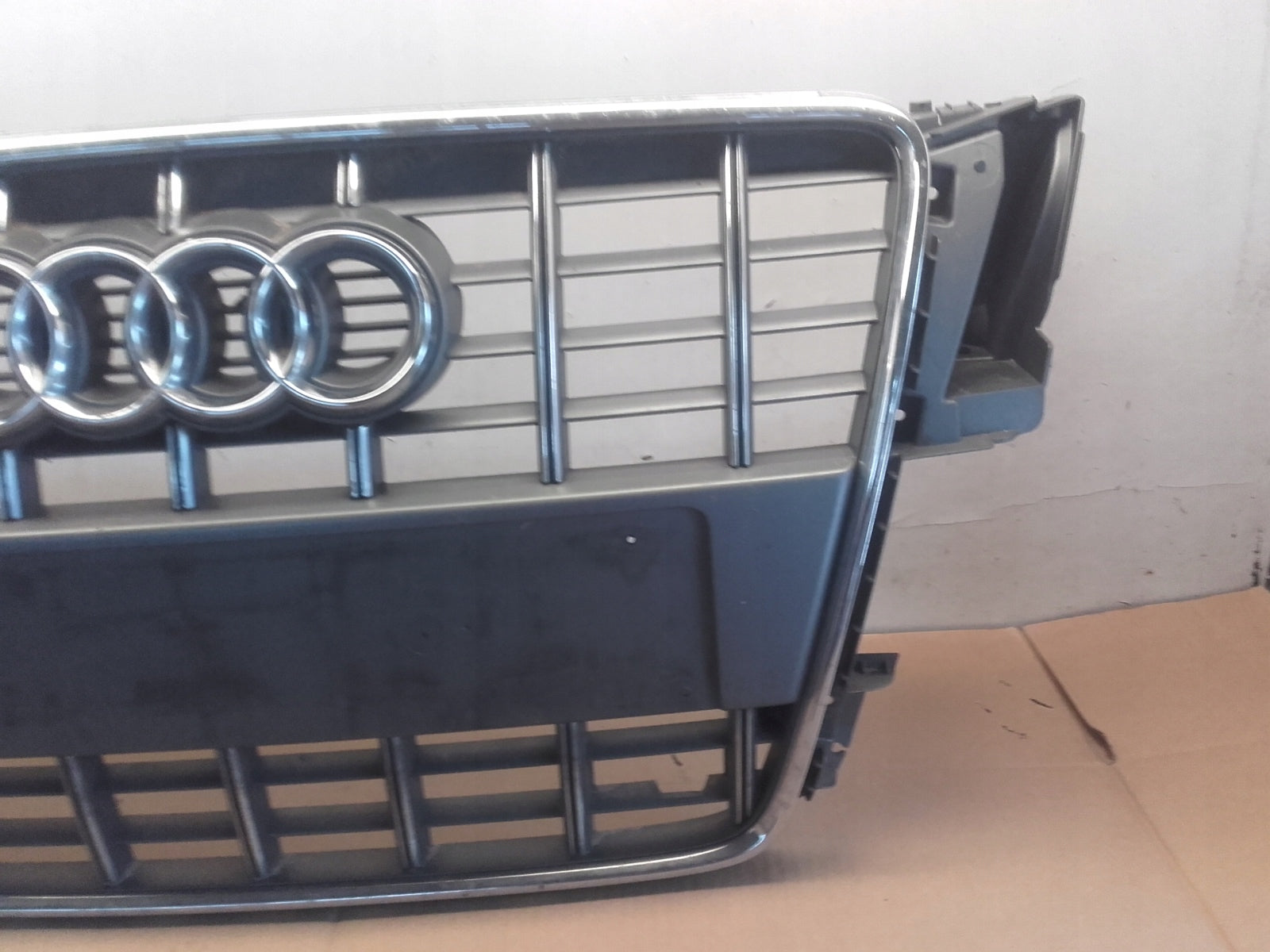 Kühlergrill Audi S5 A5 FRONTGRILL 8T0853651FQ Kühlergitter