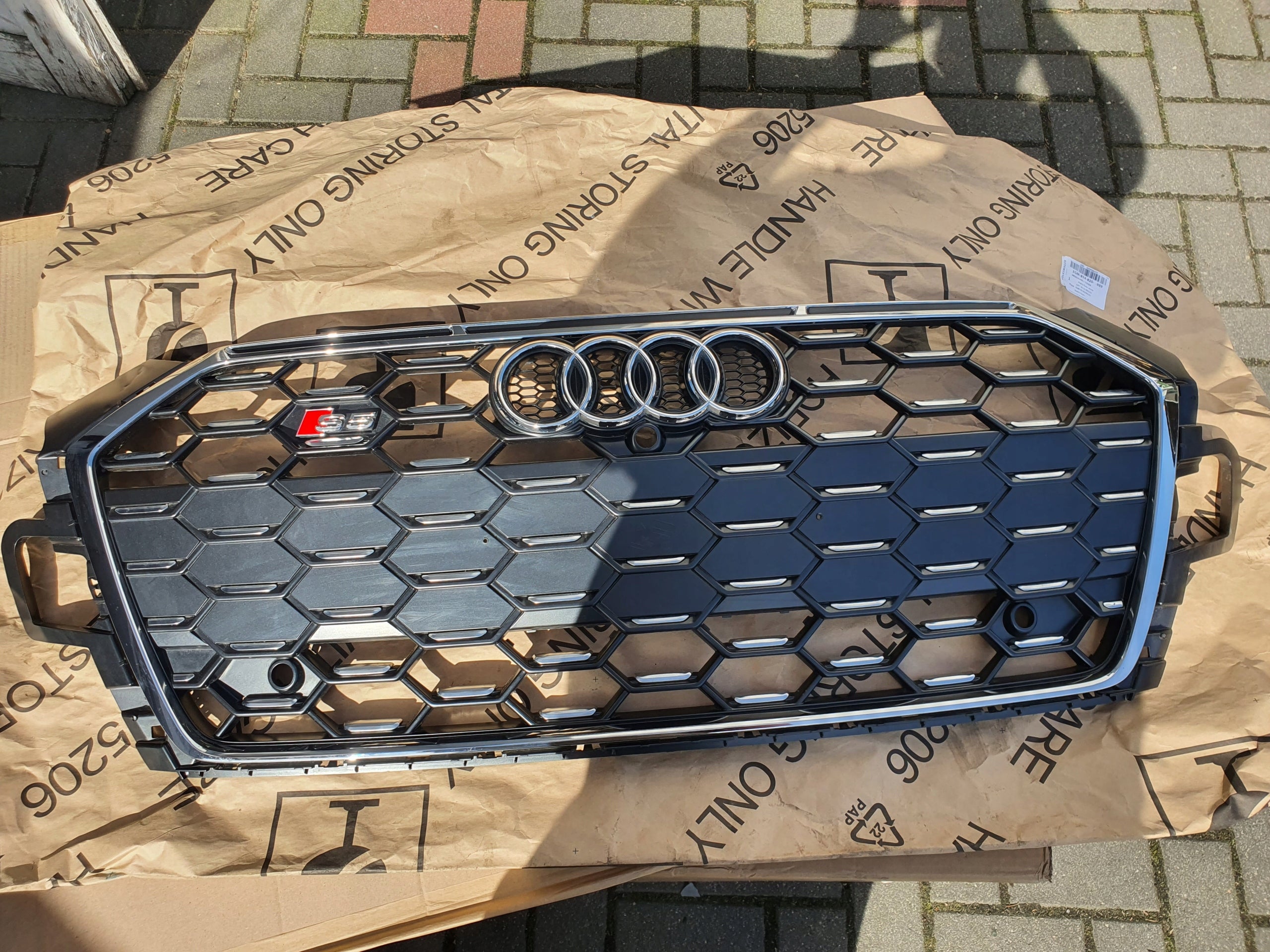  Kühlergrill Audi A5 F5 S5 A5 8W6 FRONTGRILL 8W6853651 Kühlergitter product image