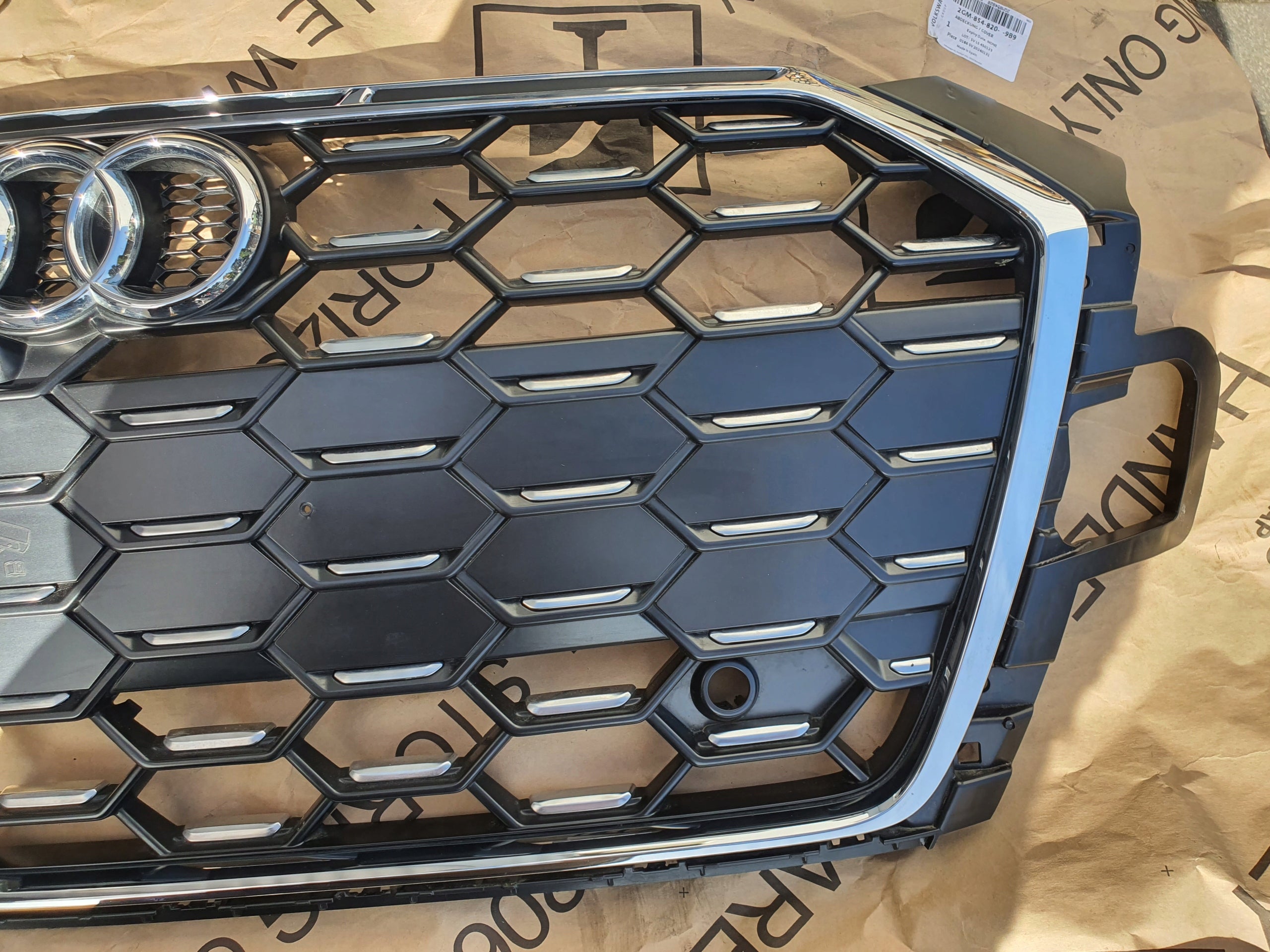 Kühlergrill Audi A5 F5 S5 A5 8W6 FRONTGRILL 8W6853651 Kühlergitter