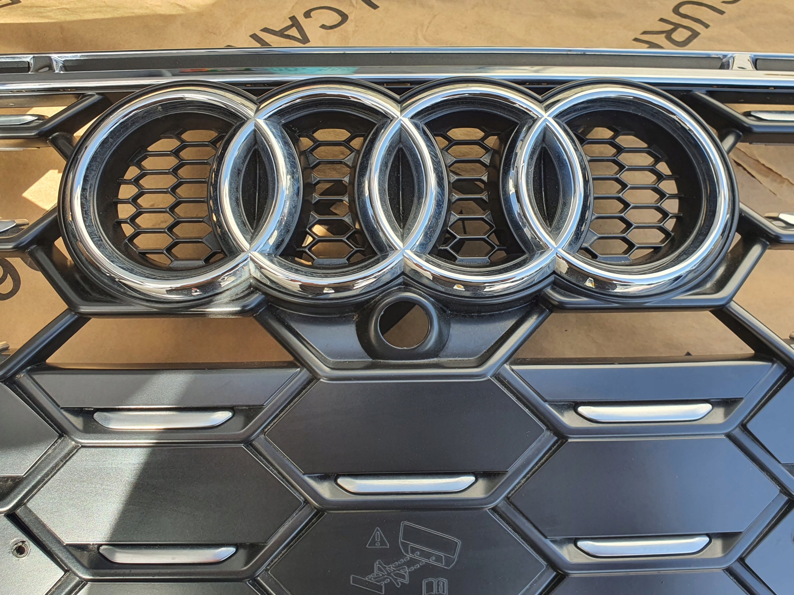 Kühlergrill Audi A5 F5 S5 A5 8W6 FRONTGRILL 8W6853651 Kühlergitter