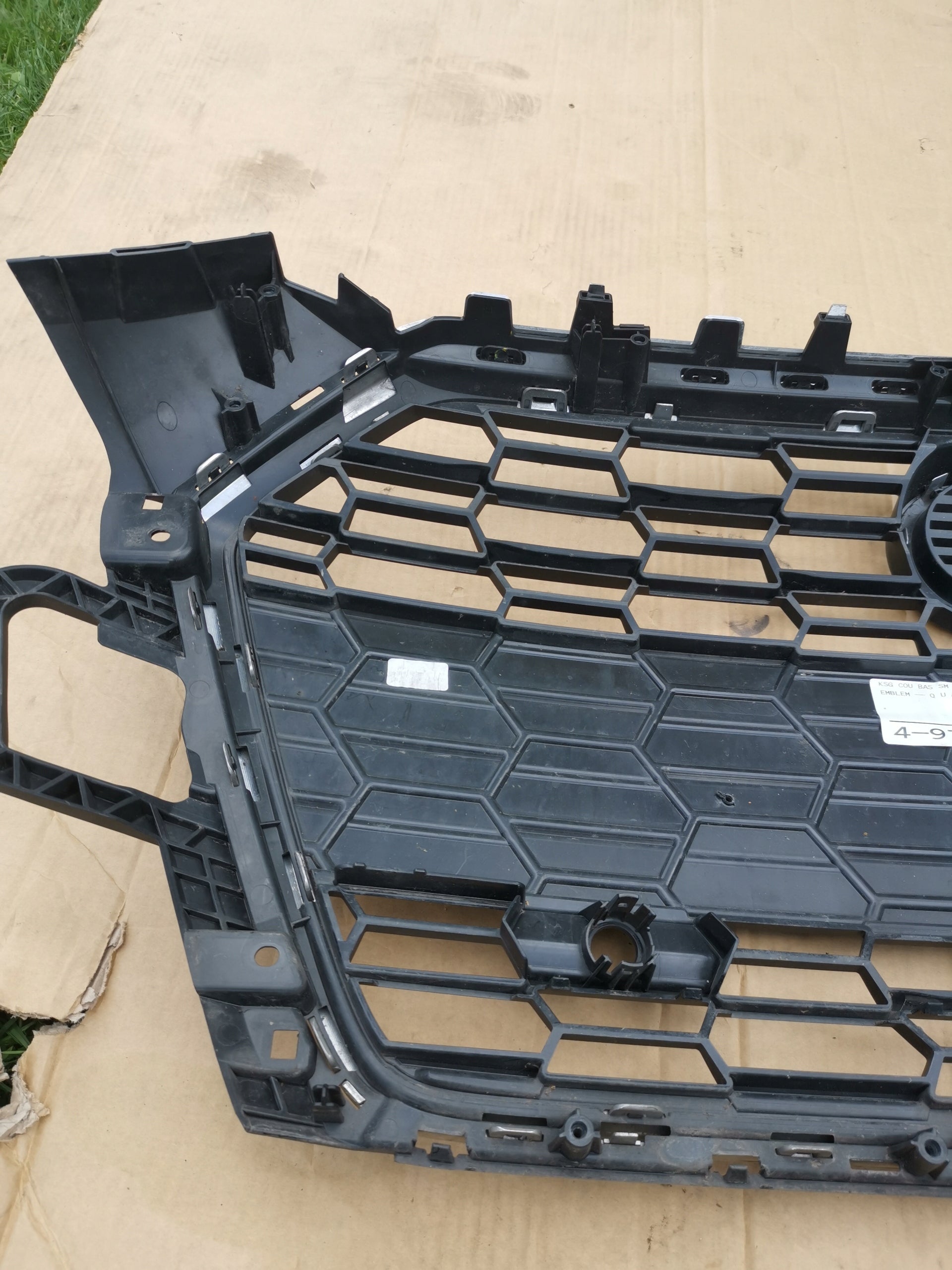 Kühlergrill Audi TT A5 FRONTGRILL 8W6853651Bg Kühlergitter