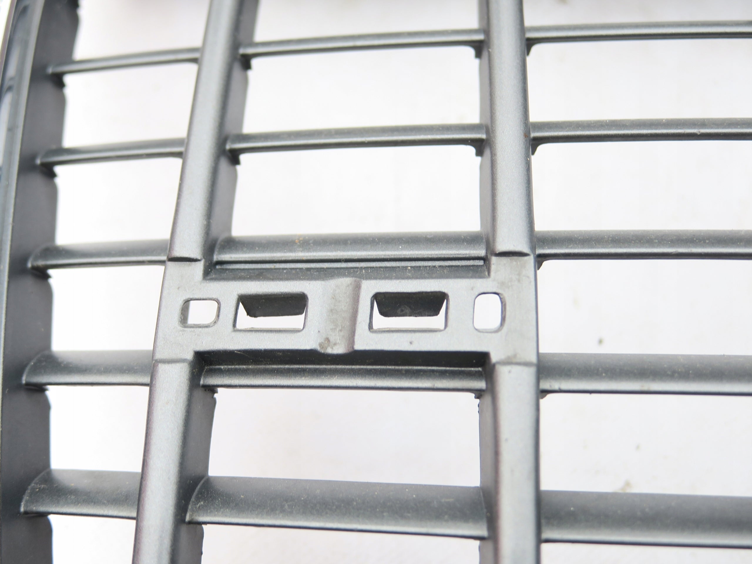 Kühlergrill Audi A6 C6 FRONTGRILL 4F0853651L Kühlergitter