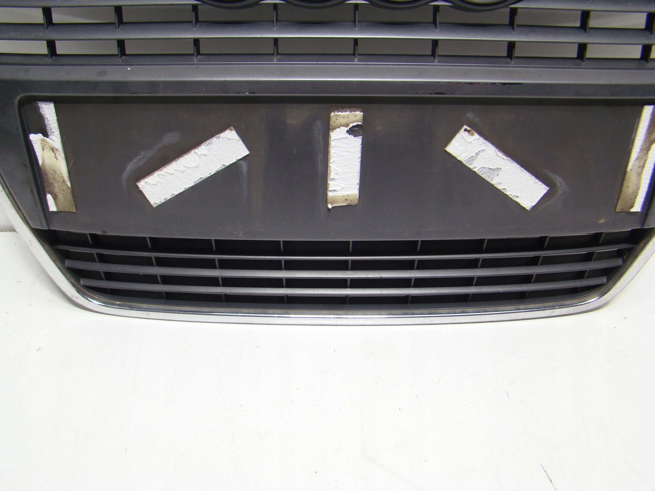 Kühlergrill Audi A6 C6 FRONTGRILL 4F0853651S Kühlergitter