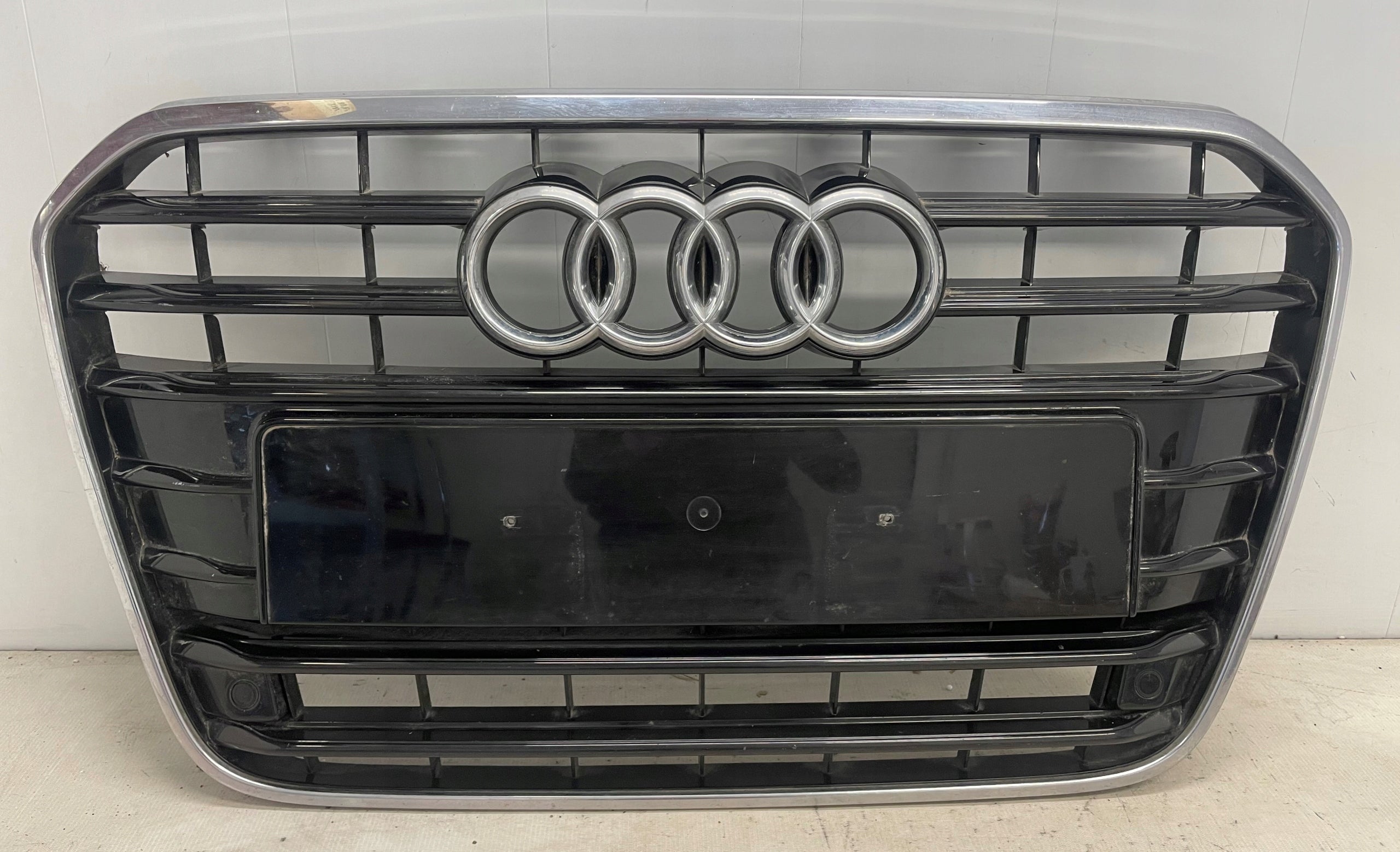  Kühlergrill Audi A6 C7 4G FRONTGRILL 4G0853653at Kühlergitter product image