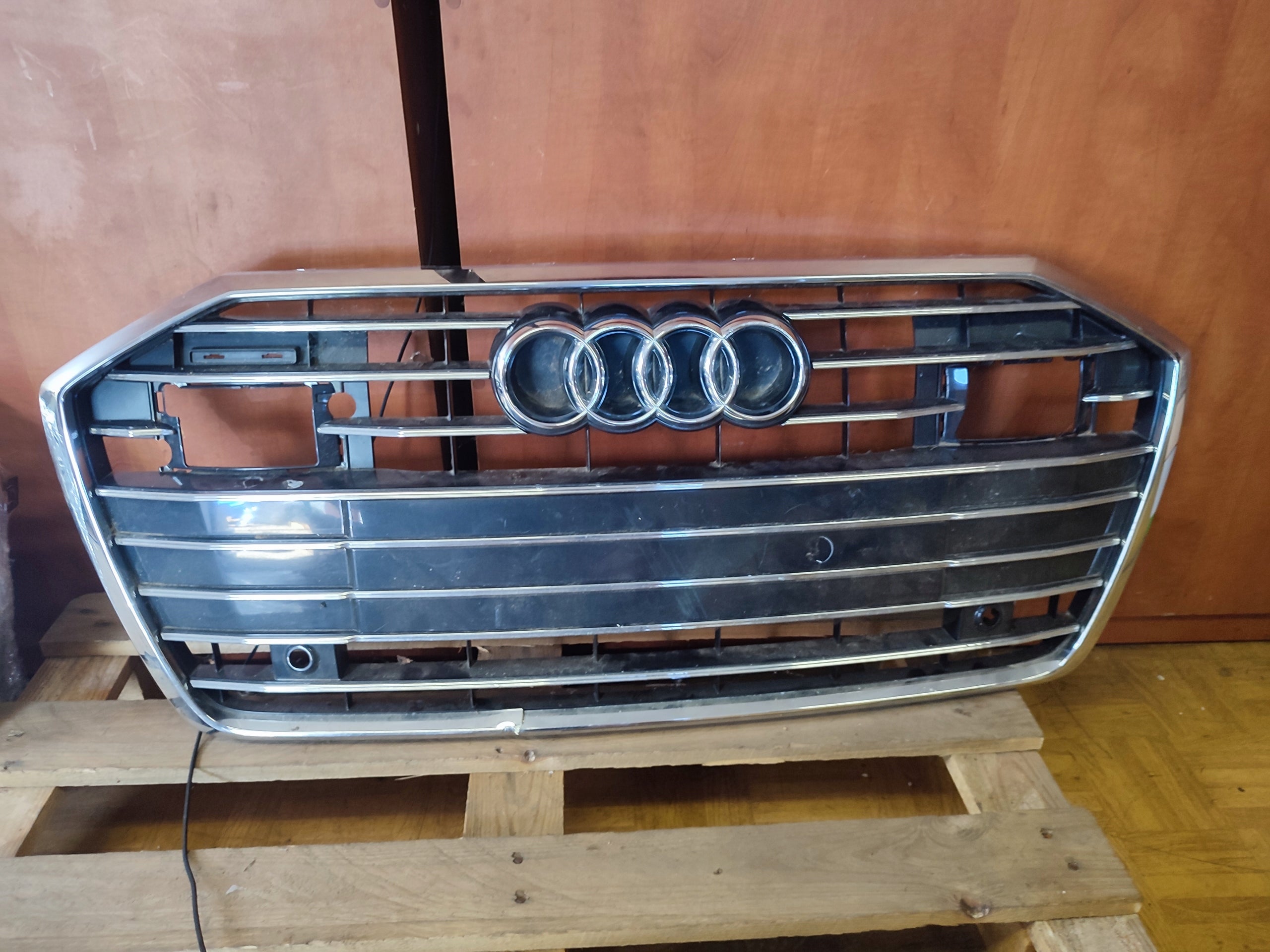  Radiator grille Audi A6 C8 4K FRONT GRILL 4K0853651 Radiator grille  product image