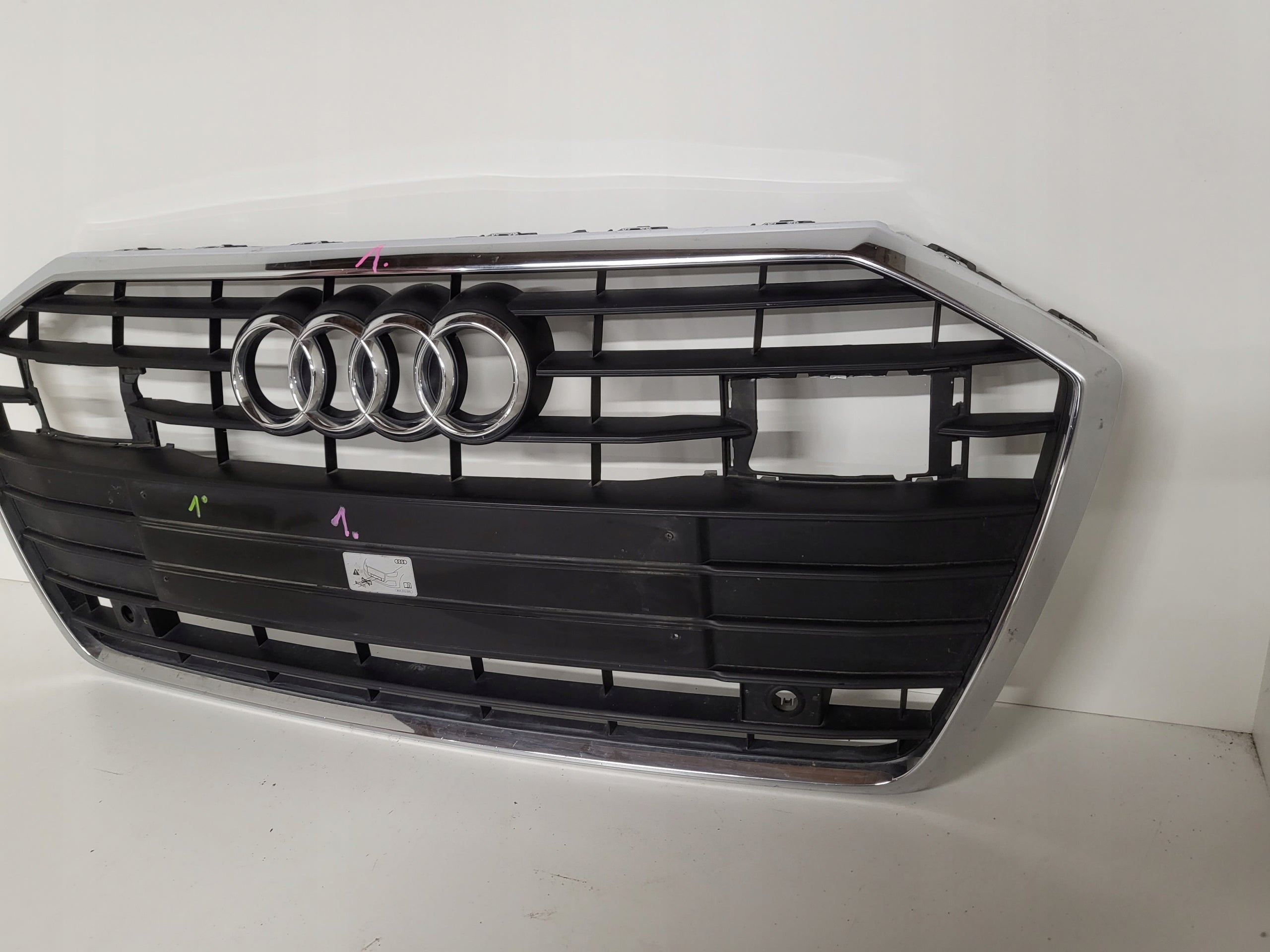 Kühlergrill Audi A6 C8 4K0 4K0 C8 FRONTGRILL 4K0853651at Kühlergitter