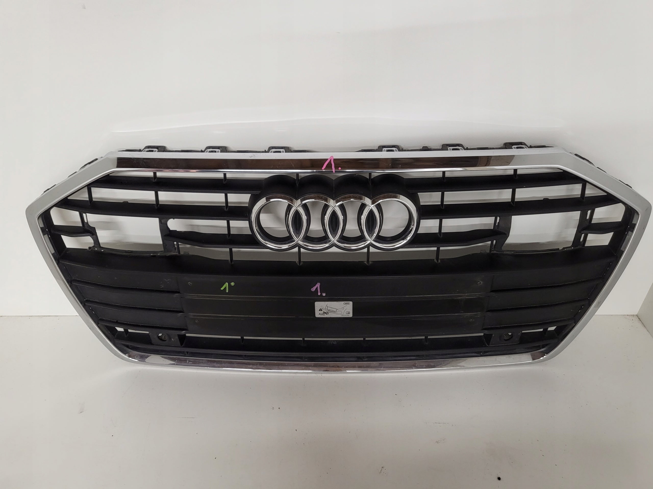 Kühlergrill Audi A6 C8 4K0 4K0 C8 FRONTGRILL 4K0853651at Kühlergitter