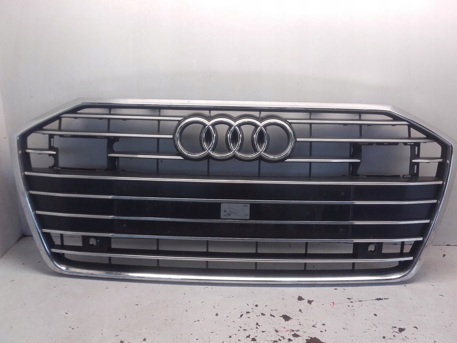 Kühlergrill Audi A6 C8 4K0 FRONTGRILL 4K0853651 Kühlergitter