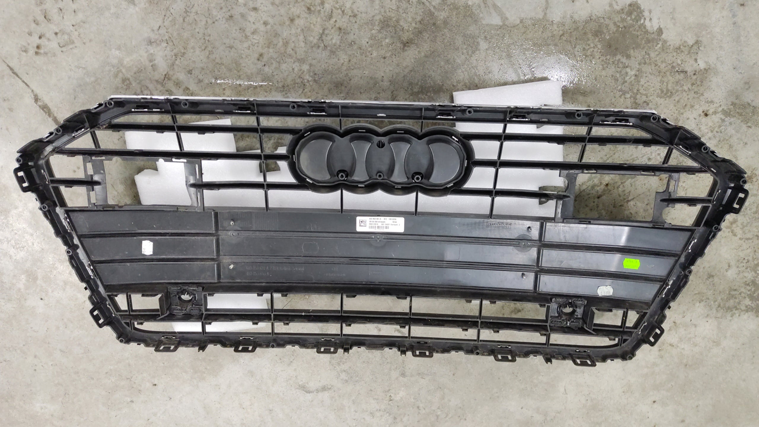 Kühlergrill Audi A6 C8 4K0 C8 FRONTGRILL 4K0853651AA Kühlergitter