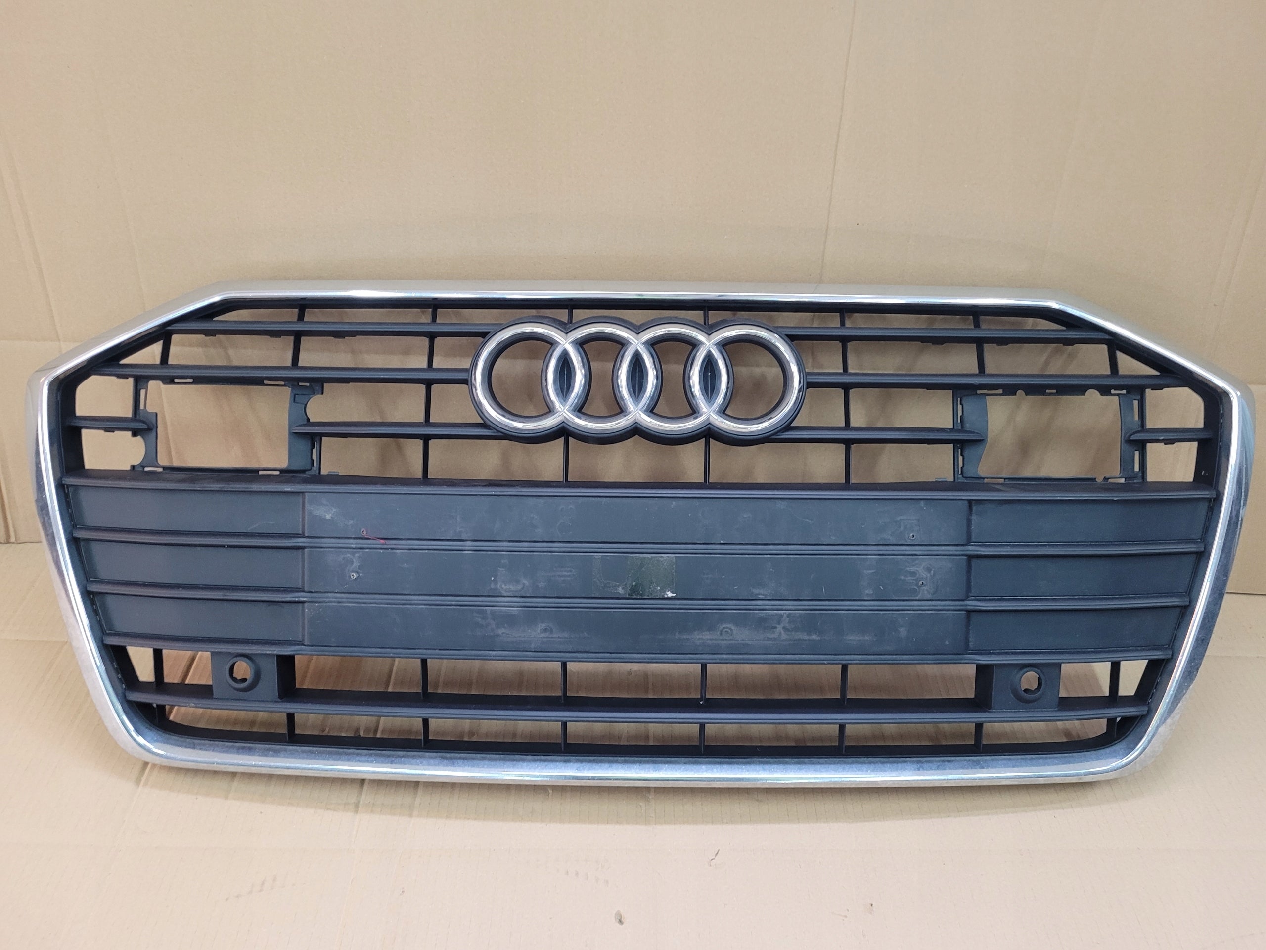 Kühlergrill Audi A6 4K0 C8 FRONTGRILL 4K0853651A4 Kühlergitter