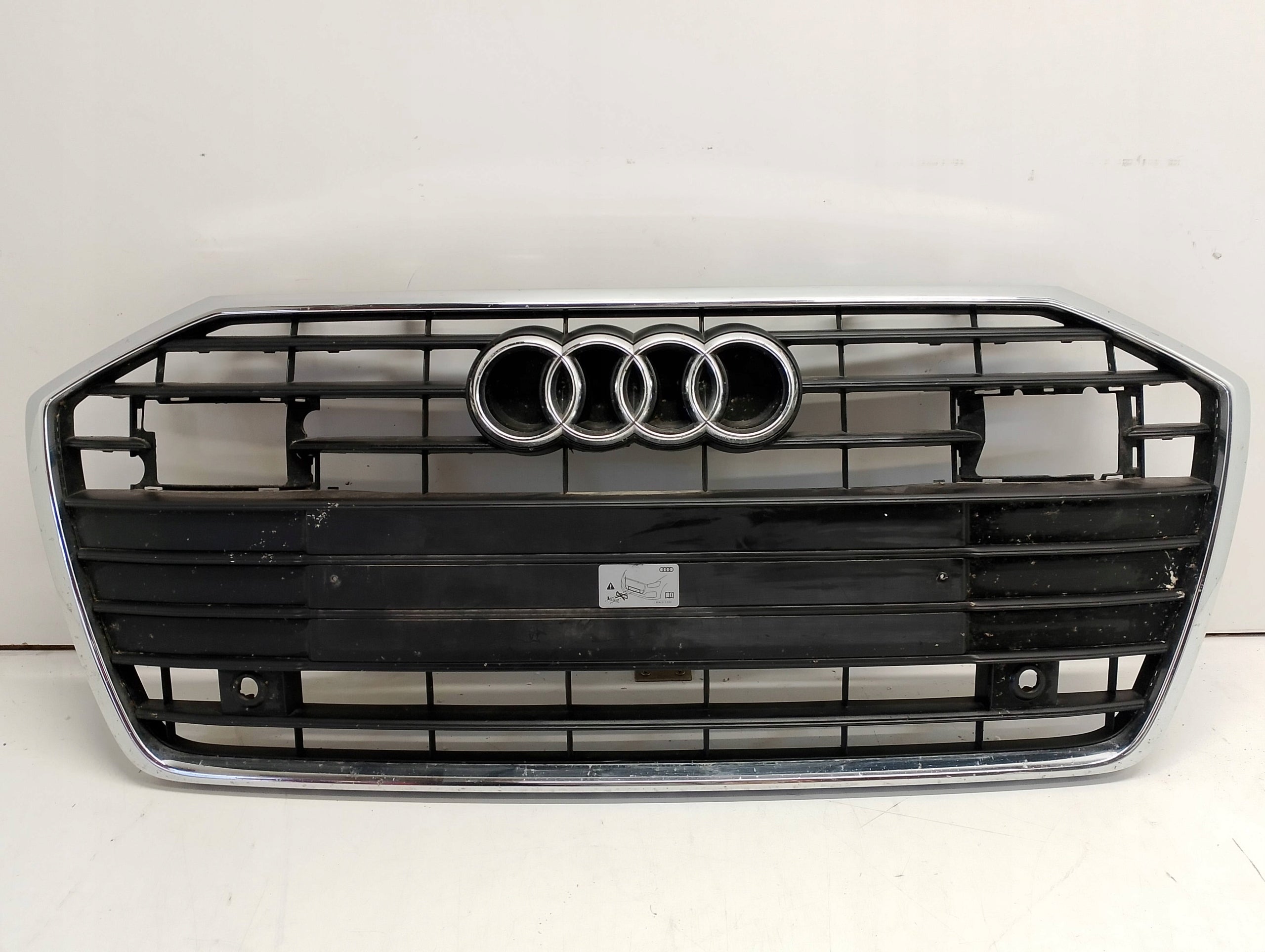  Grille de radiateur Audi A6 4K0 C8 GRILLE AVANT 4K0853651AA Grille de radiateur  product image