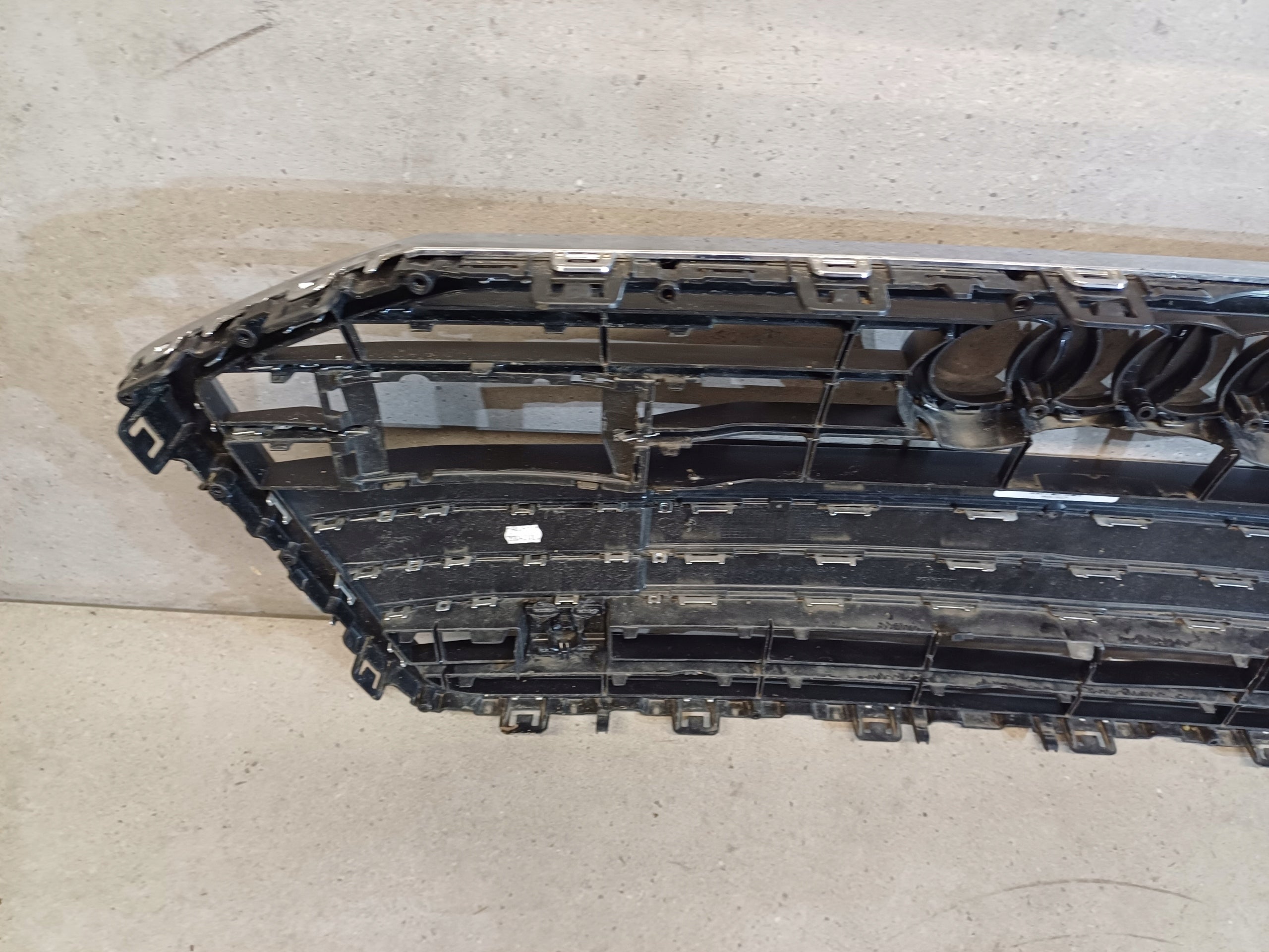 Kühlergrill Audi A6 C8 4K FRONTGRILL 4K0853651C Kühlergitter