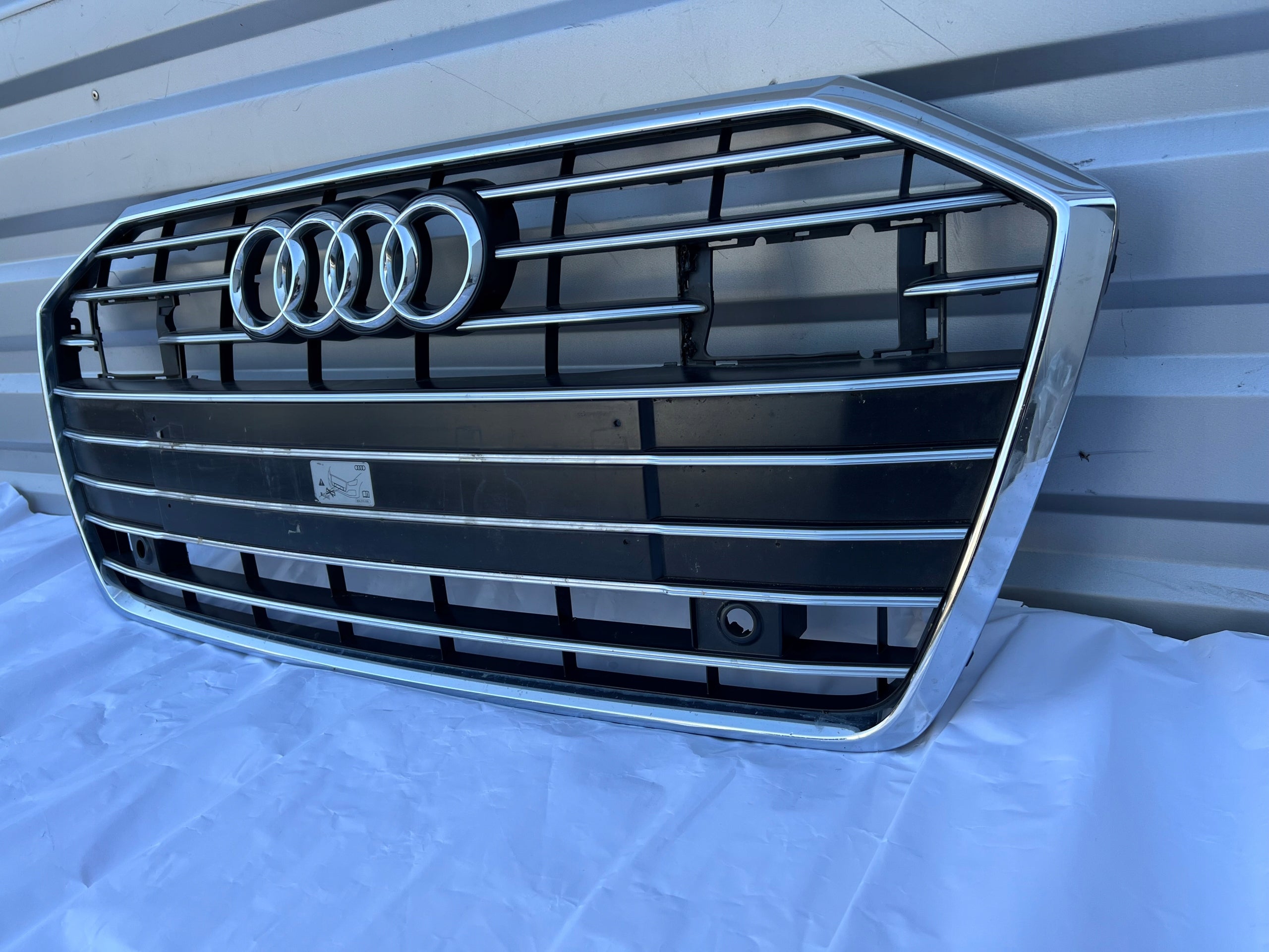 Kühlergrill Audi A6 C8 4K0 FRONTGRILL 4K0853651C Kühlergitter