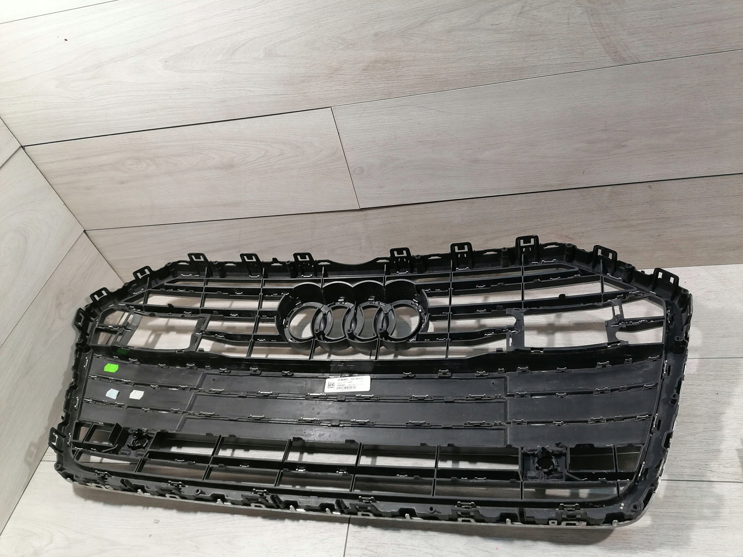 Kühlergrill Audi A6 C8 4K FRONTGRILL 8K0853651C8 Kühlergitter