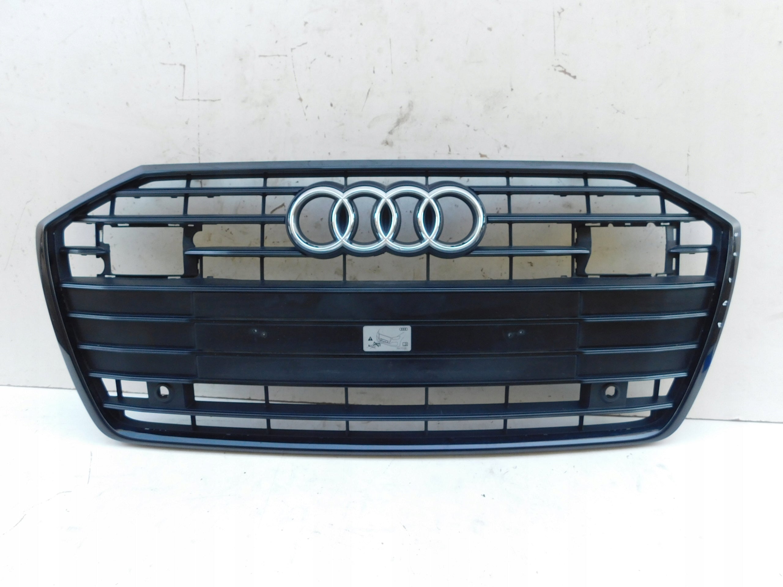  Grille de radiateur Audi A6 C8 4K FRONT GRILL 4K0853653 Grille de radiateur  product image