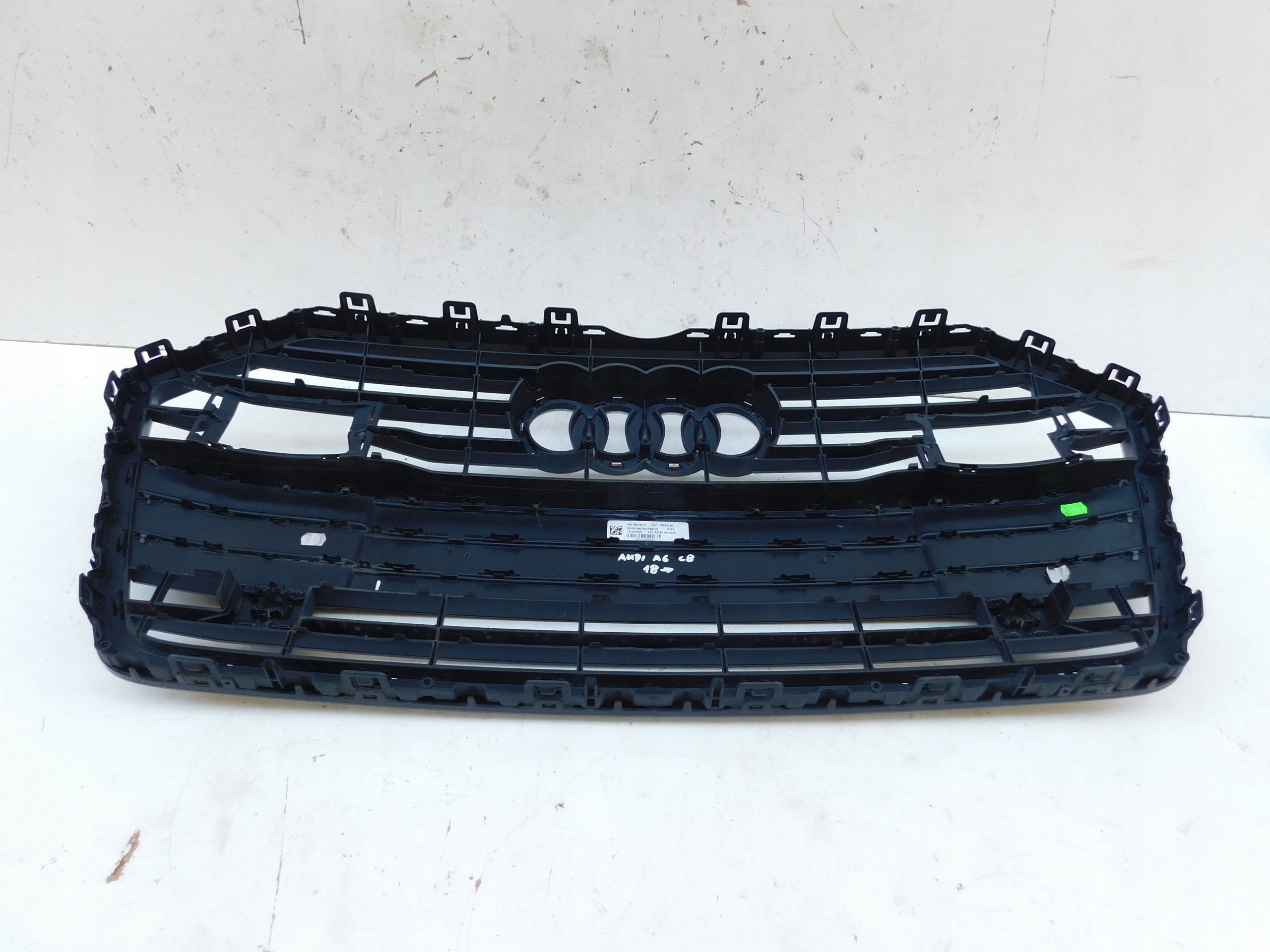 Kühlergrill Audi A6 C8 4K FRONTGRILL 4K0853653 Kühlergitter