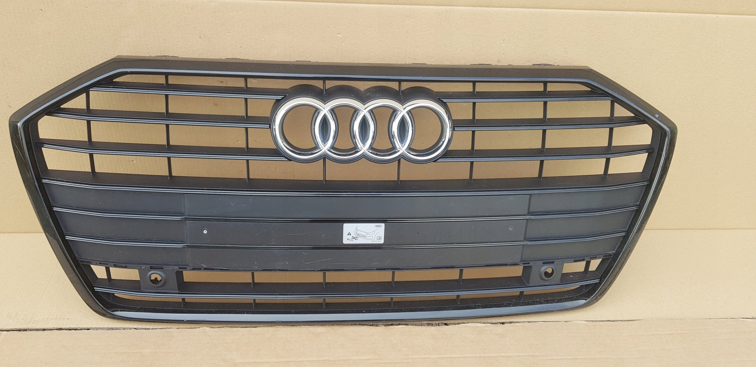 Kühlergrill Audi A6 C8 4K0 FRONTGRILL 4K0853651B Kühlergitter