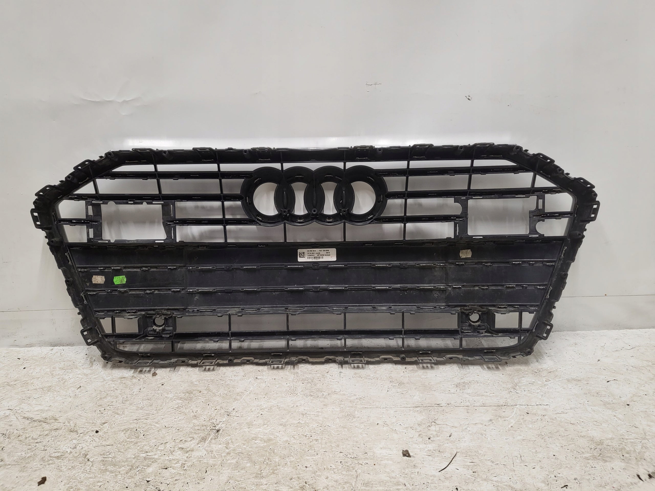 Kühlergrill Audi A6 C8 4K FRONTGRILL 4K0853651C Kühlergitter