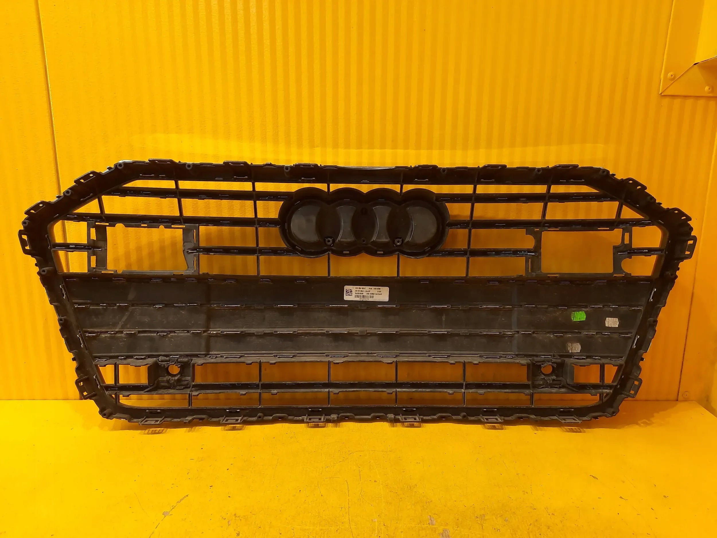 Kühlergrill Audi A6 C8 4K FRONTGRILL 4K0853651C Kühlergitter