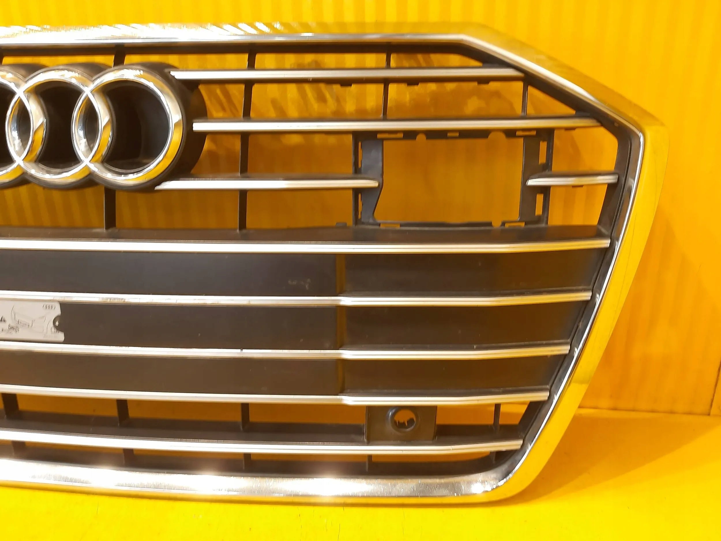 Kühlergrill Audi A6 C8 4K FRONTGRILL 4K0853651C Kühlergitter