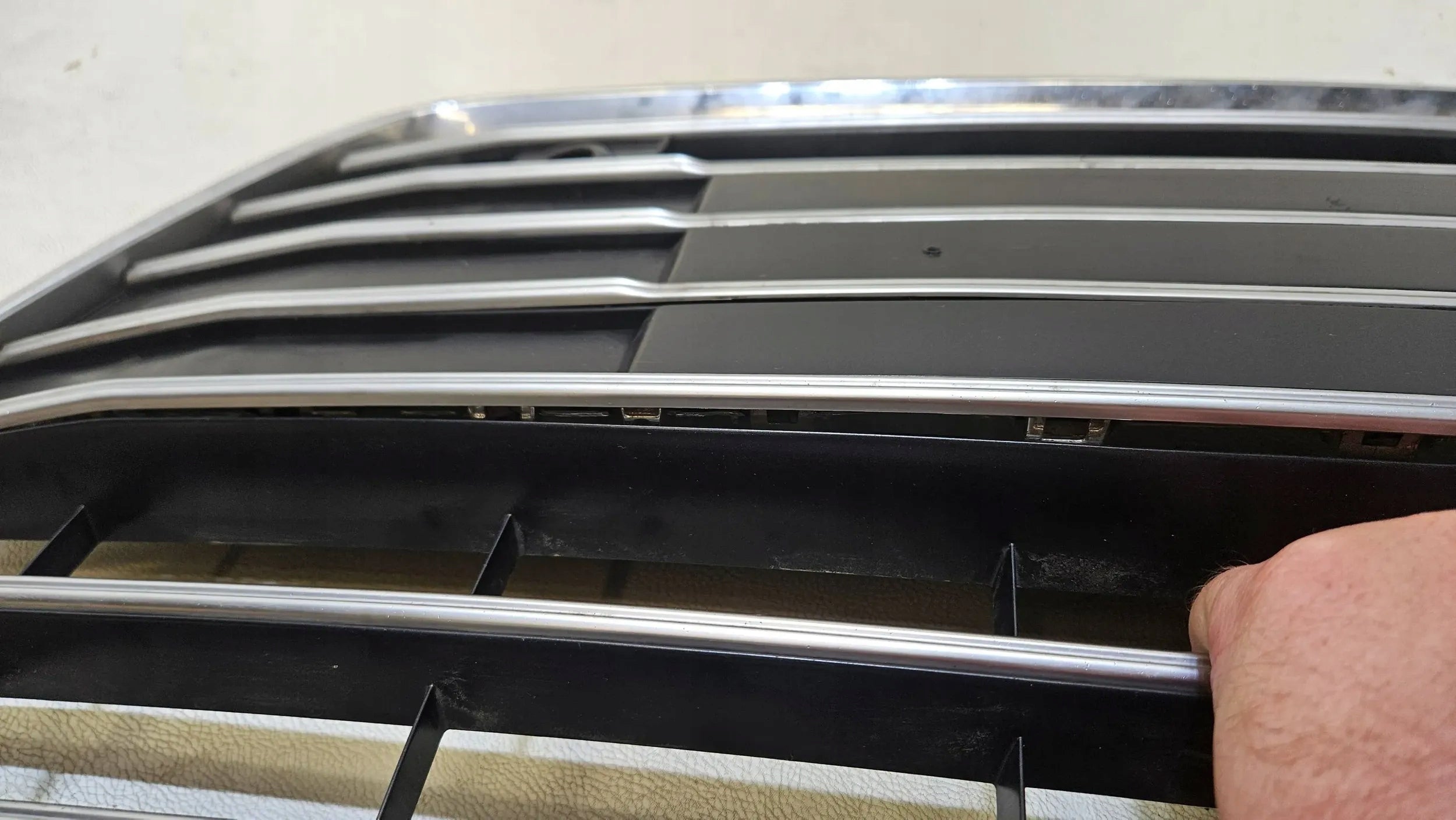 Kühlergrill Audi A6 C8 4K0 FRONTGRILL 4K0853651BG Kühlergitter