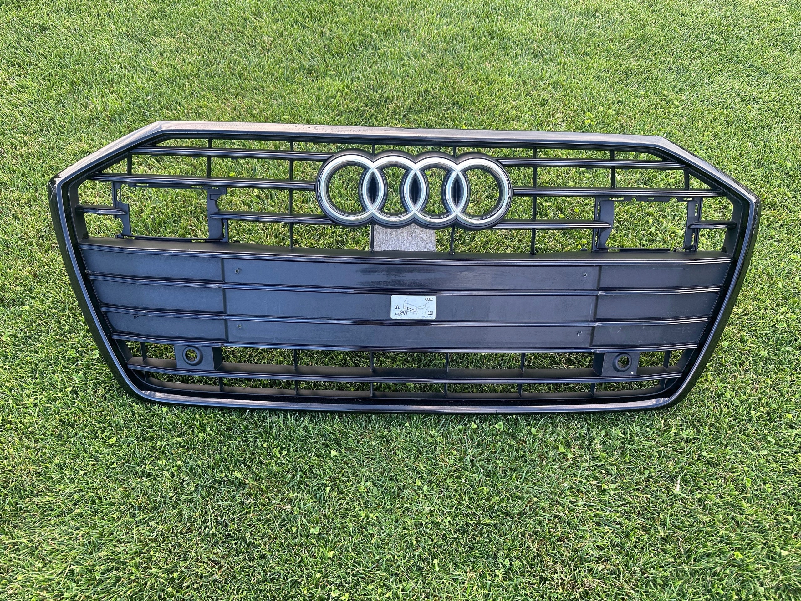 Kühlergrill Audi A6 C8 4K FRONTGRILL 4K0853651C Kühlergitter