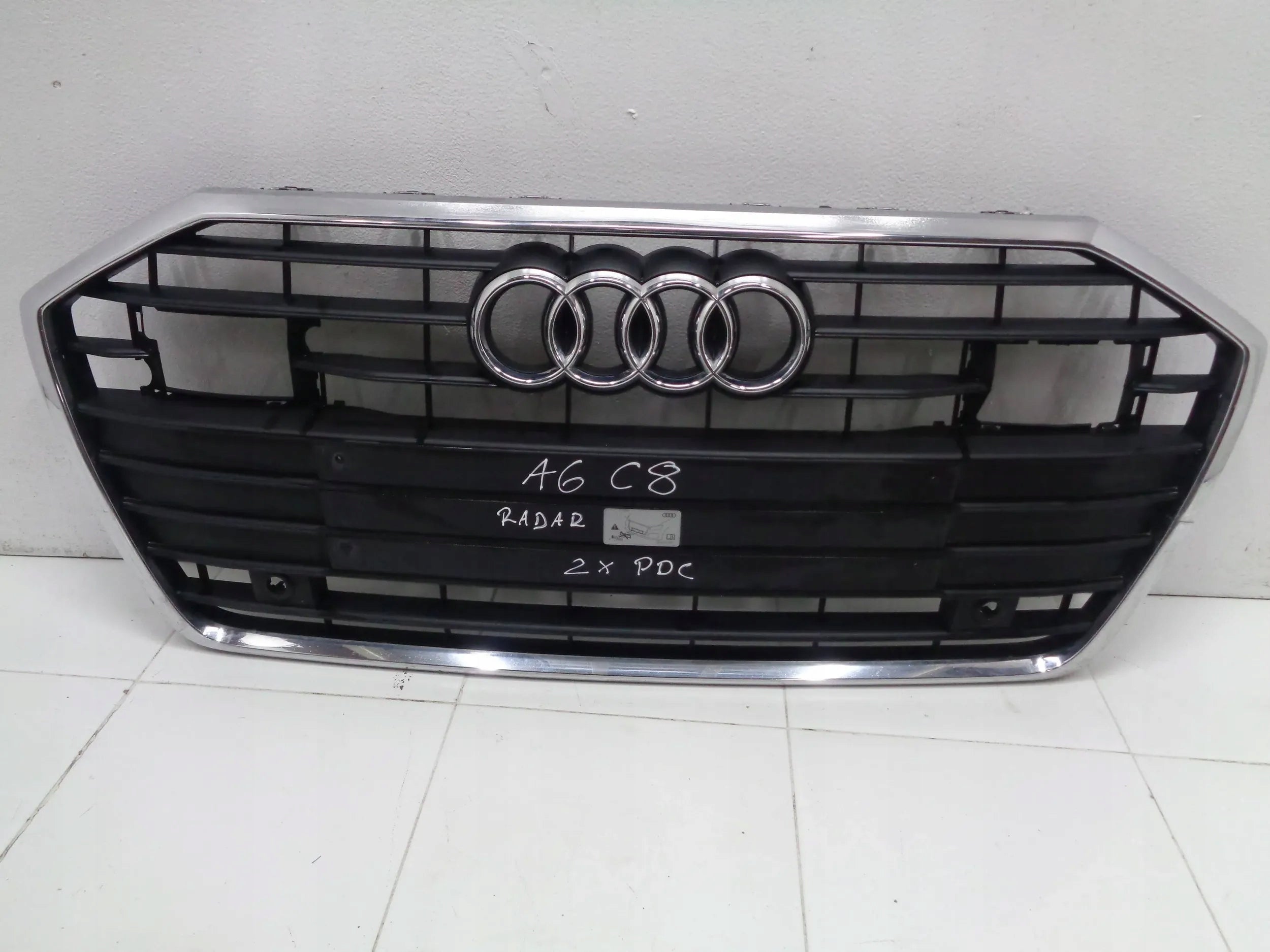 Kühlergrill Audi A6 C8 4K FRONTGRILL 4K0853651A4 Kühlergitter