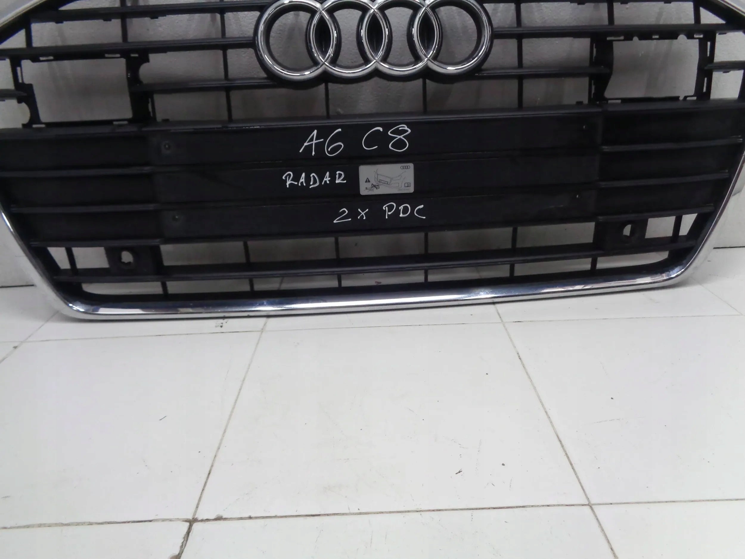 Kühlergrill Audi A6 C8 4K FRONTGRILL 4K0853651A4 Kühlergitter