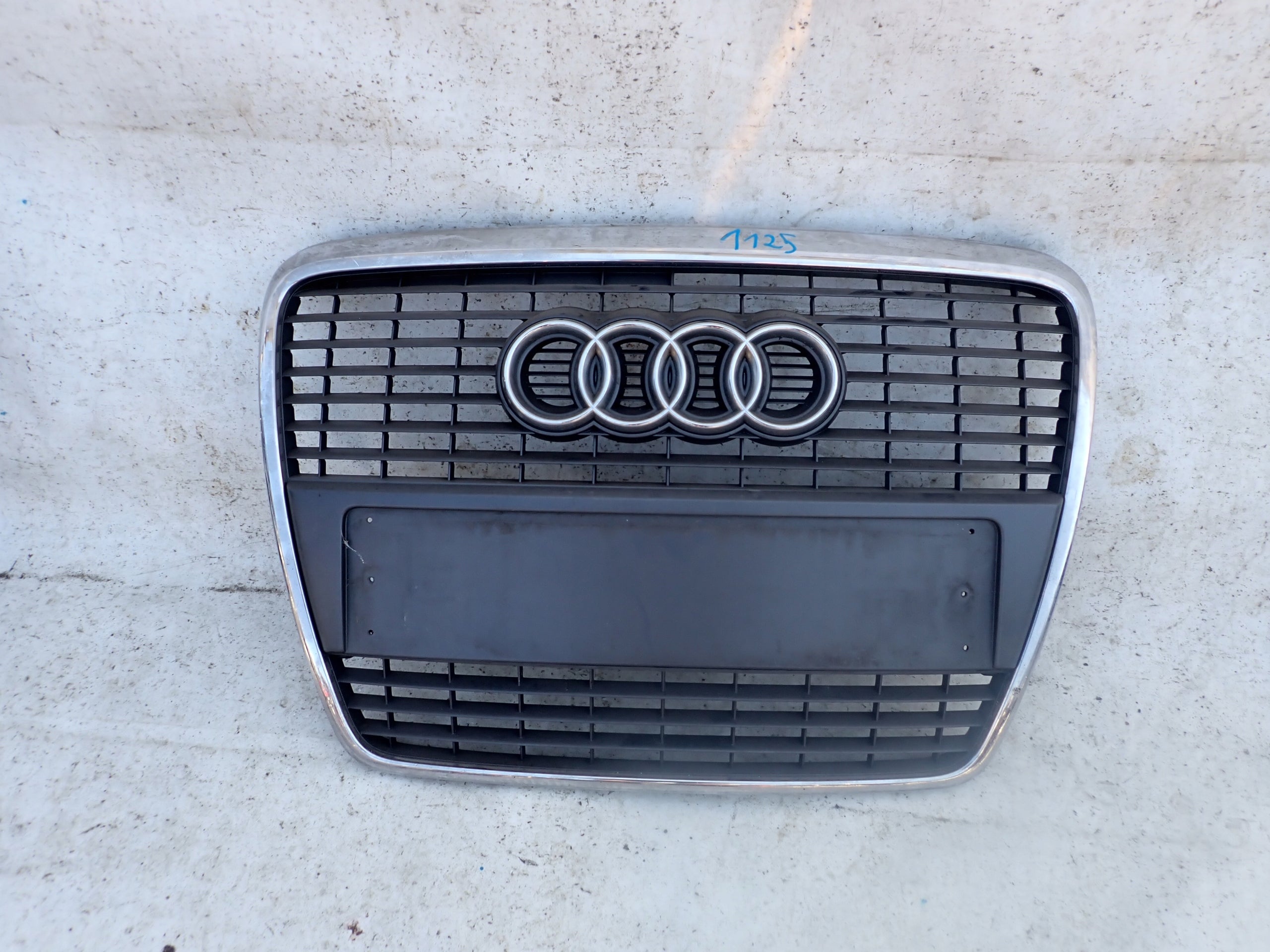 Kühlergrill Audi A6 C6 FRONTGRILL 4F0853651 Kühlergitter