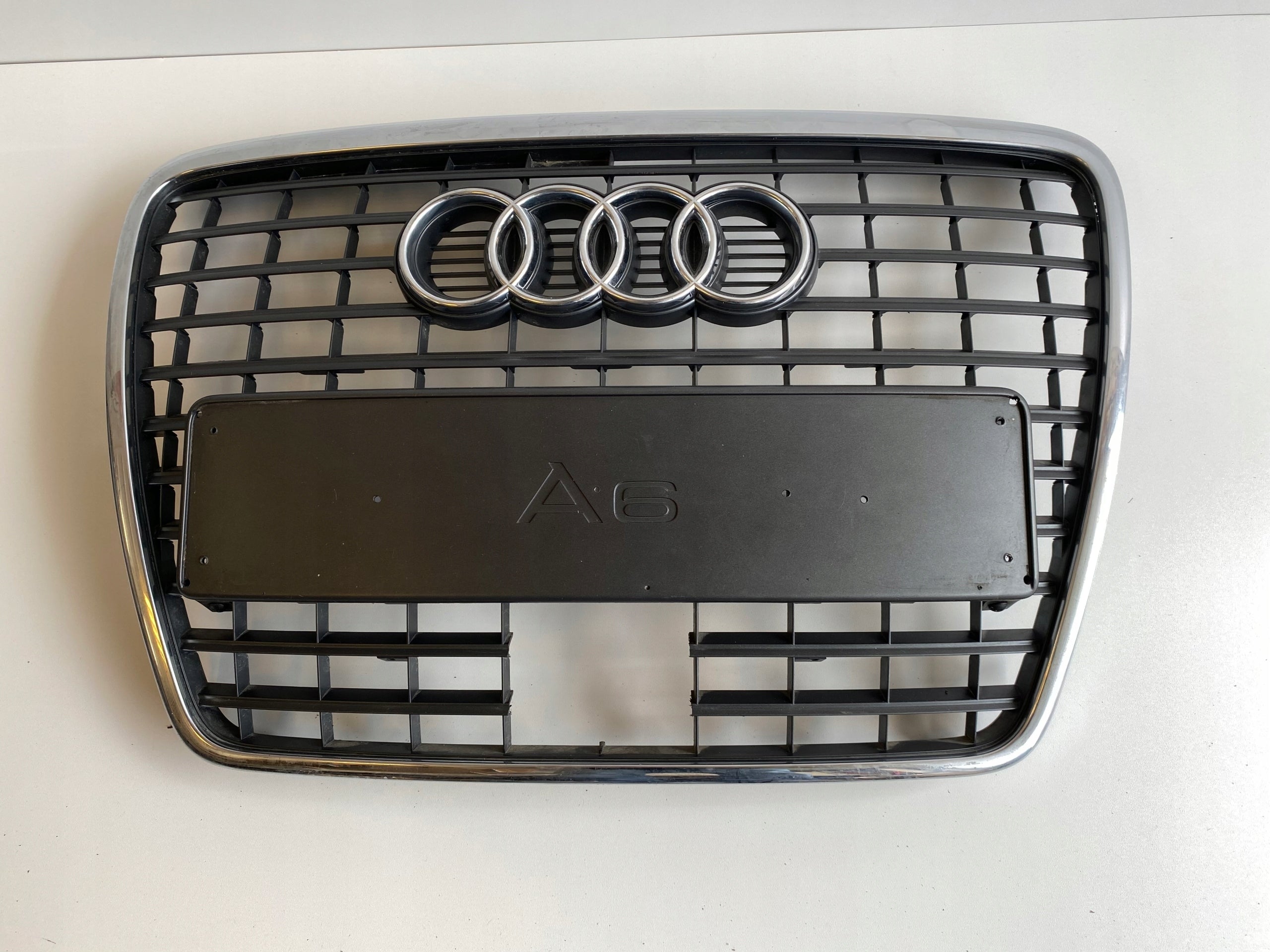 Kühlergrill Audi A6 C6 FRONTGRILL Kühlergitter