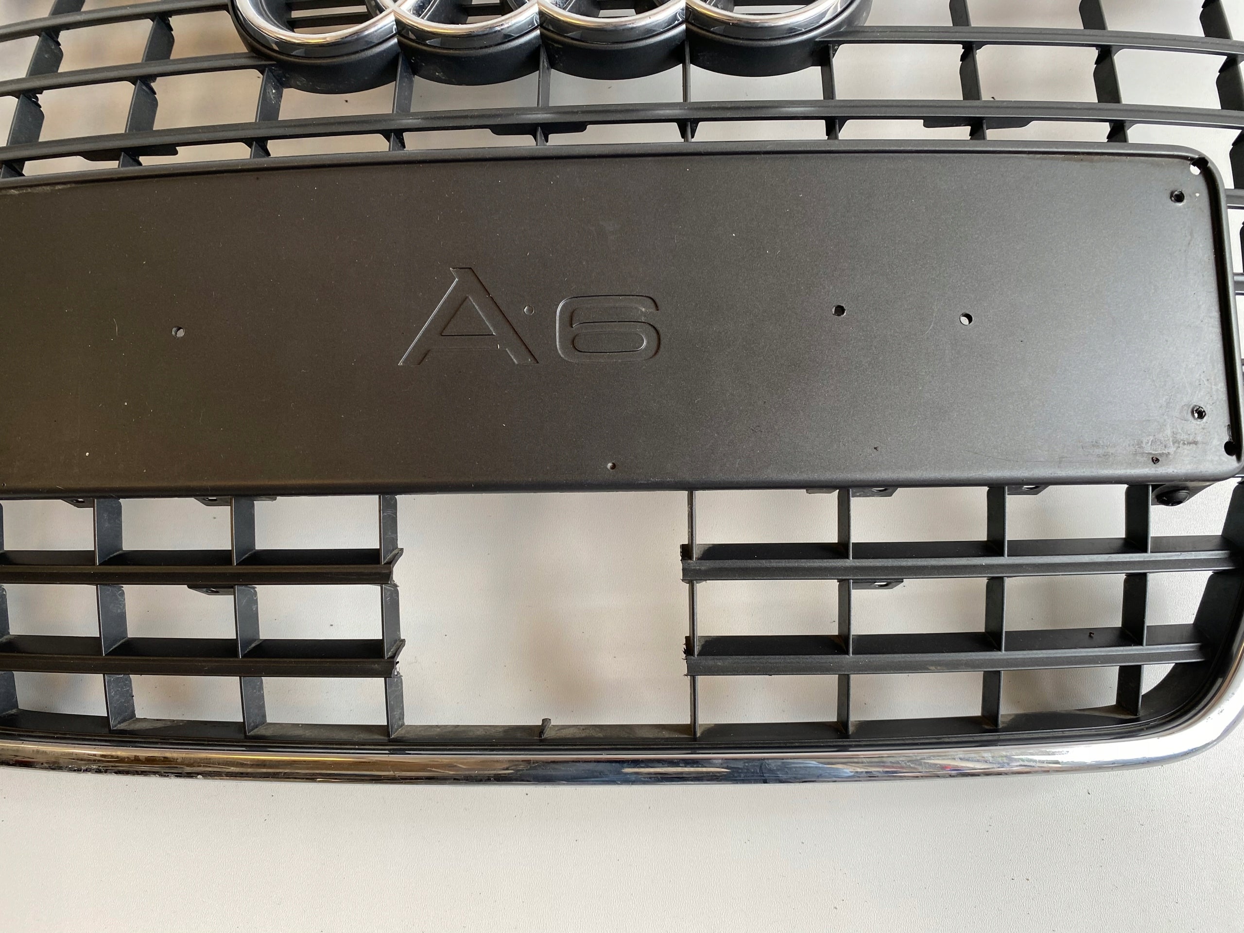 Kühlergrill Audi A6 C6 FRONTGRILL Kühlergitter